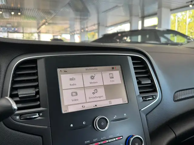 Renault Megane view 19