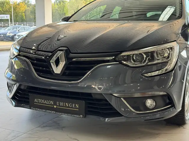 Renault Megane view 7