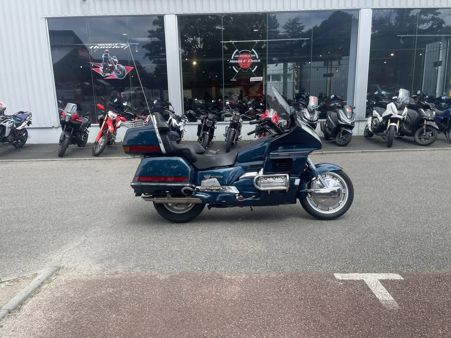 Honda Gold Wing Bleu - 1