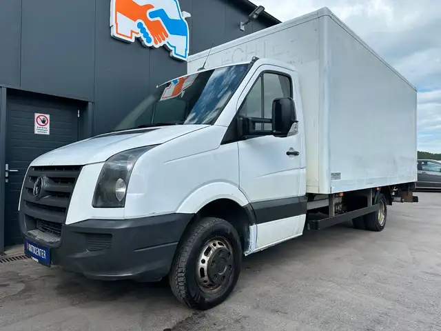 Volkswagen Crafter view 2