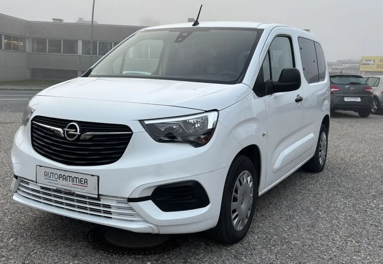 Opel Combo Live 1,5 CDTI 102 Weiß - 1