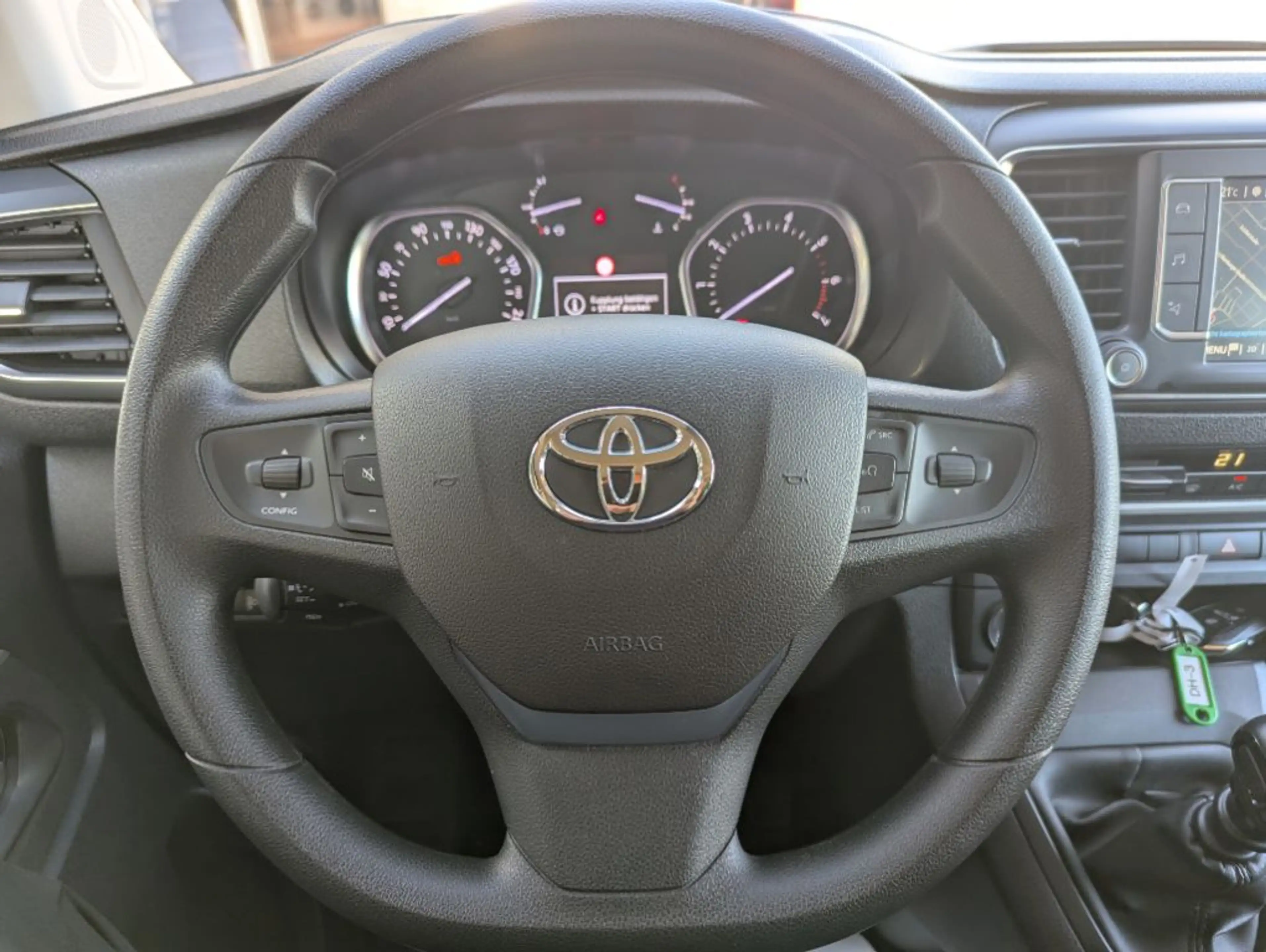 Toyota Proace 2,0-l-D-4D L1 (9-Si.) Verso Shuttle Comfort Sitzhe — photo 18