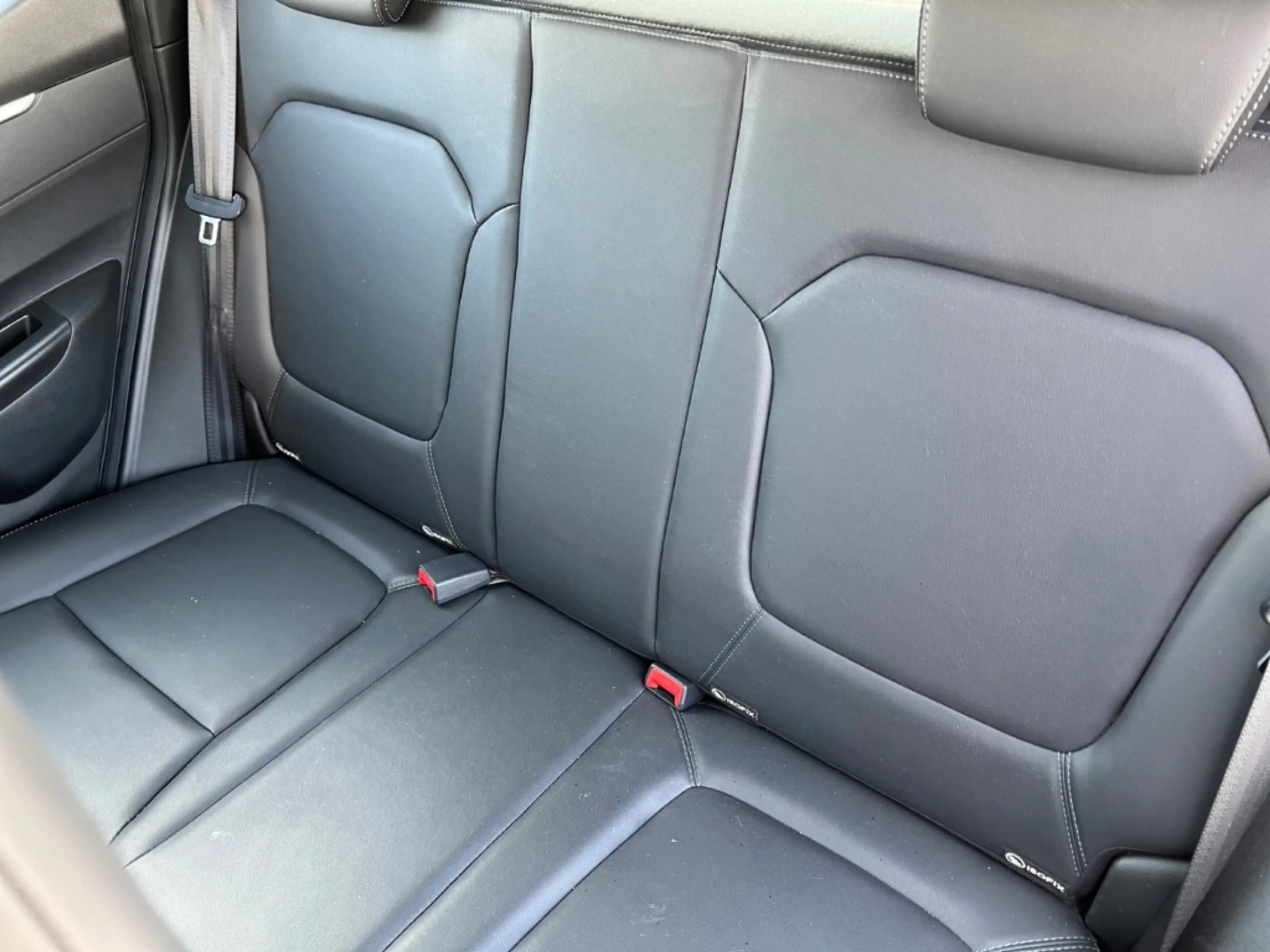Dacia Spring Electric Essential — photo 11