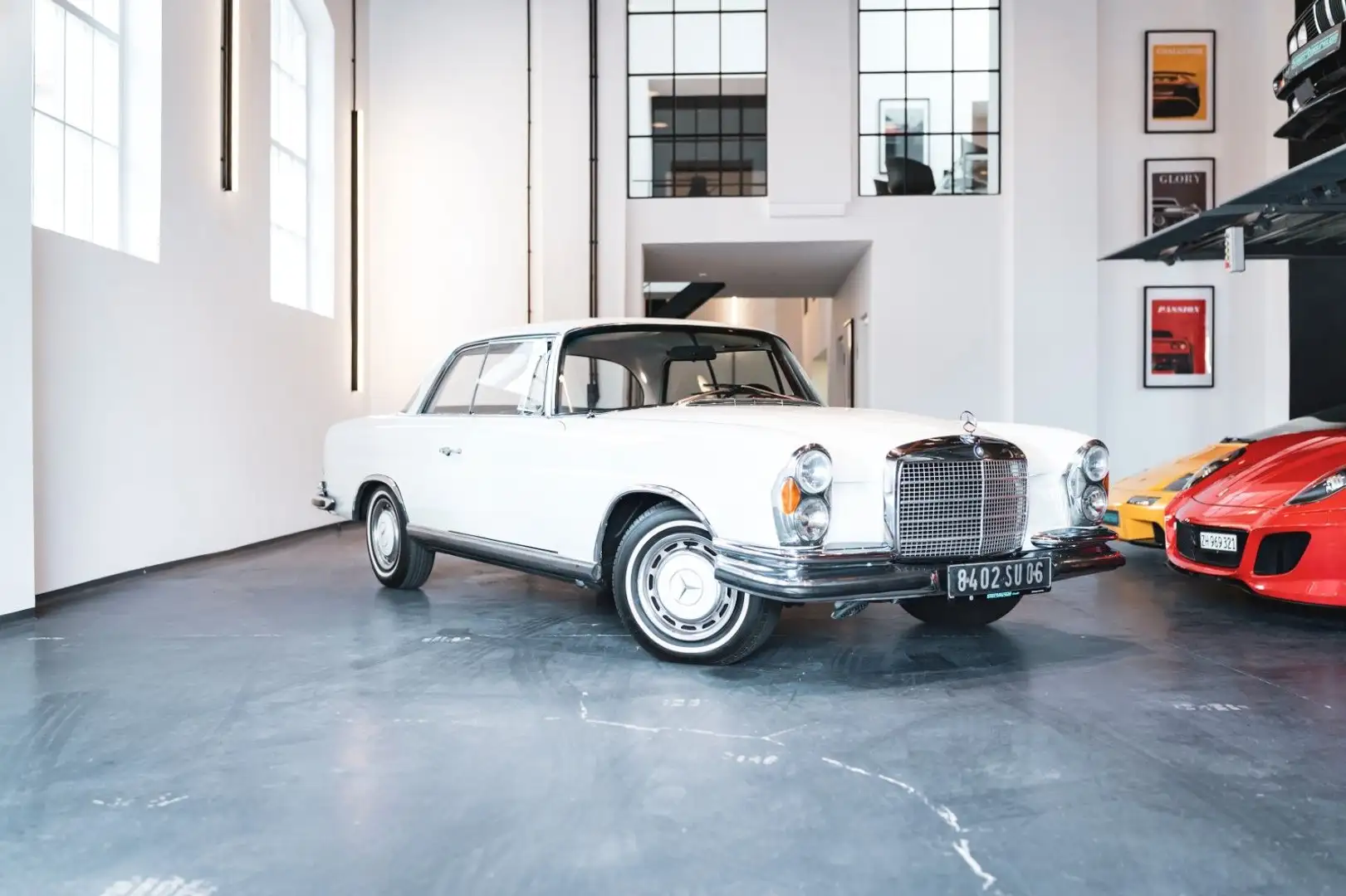 Mercedes-Benz 280 SE/C/8 2.8 Coupé *FLACHKÜHLER/SCHALTER * Blanc - 1