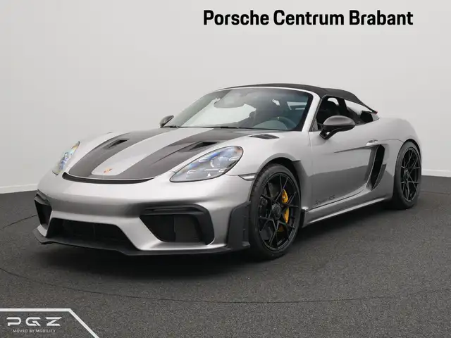 Porsche 718 Spyder RS