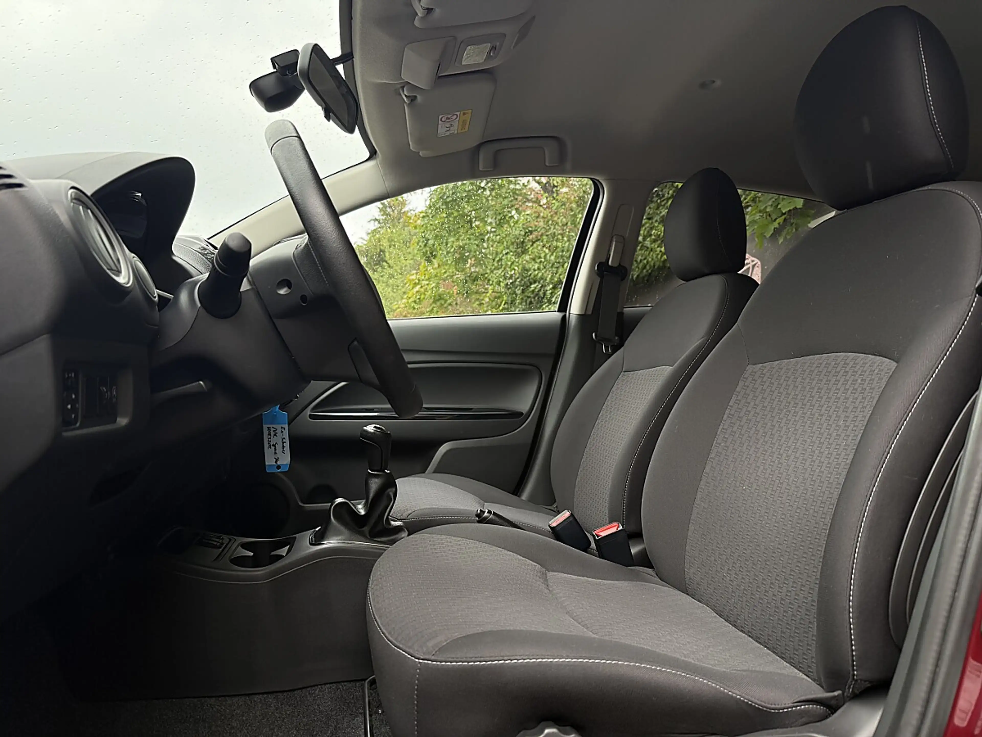 Mitsubishi Space Star 1,2 MIVEC Invite Connect AS&G — photo 11