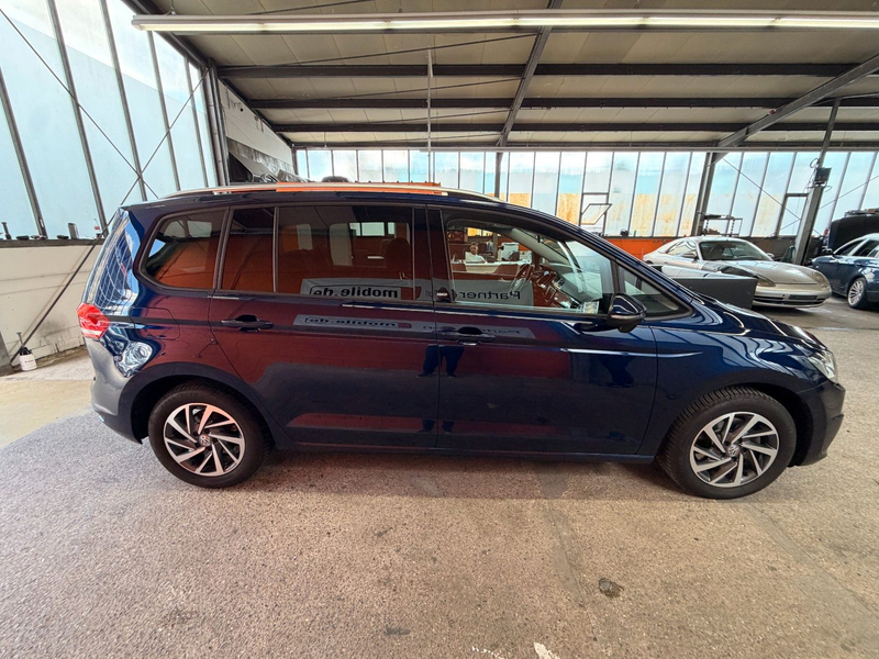 Volkswagen Touran Comfortline BMT/Start-Stopp ACC Navi AHK — photo 4