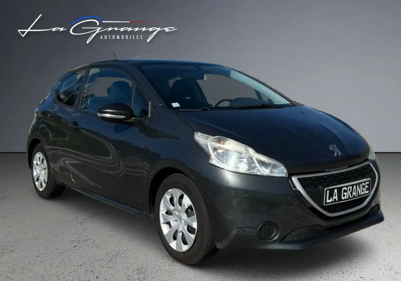 Peugeot 208 208 — photo 28