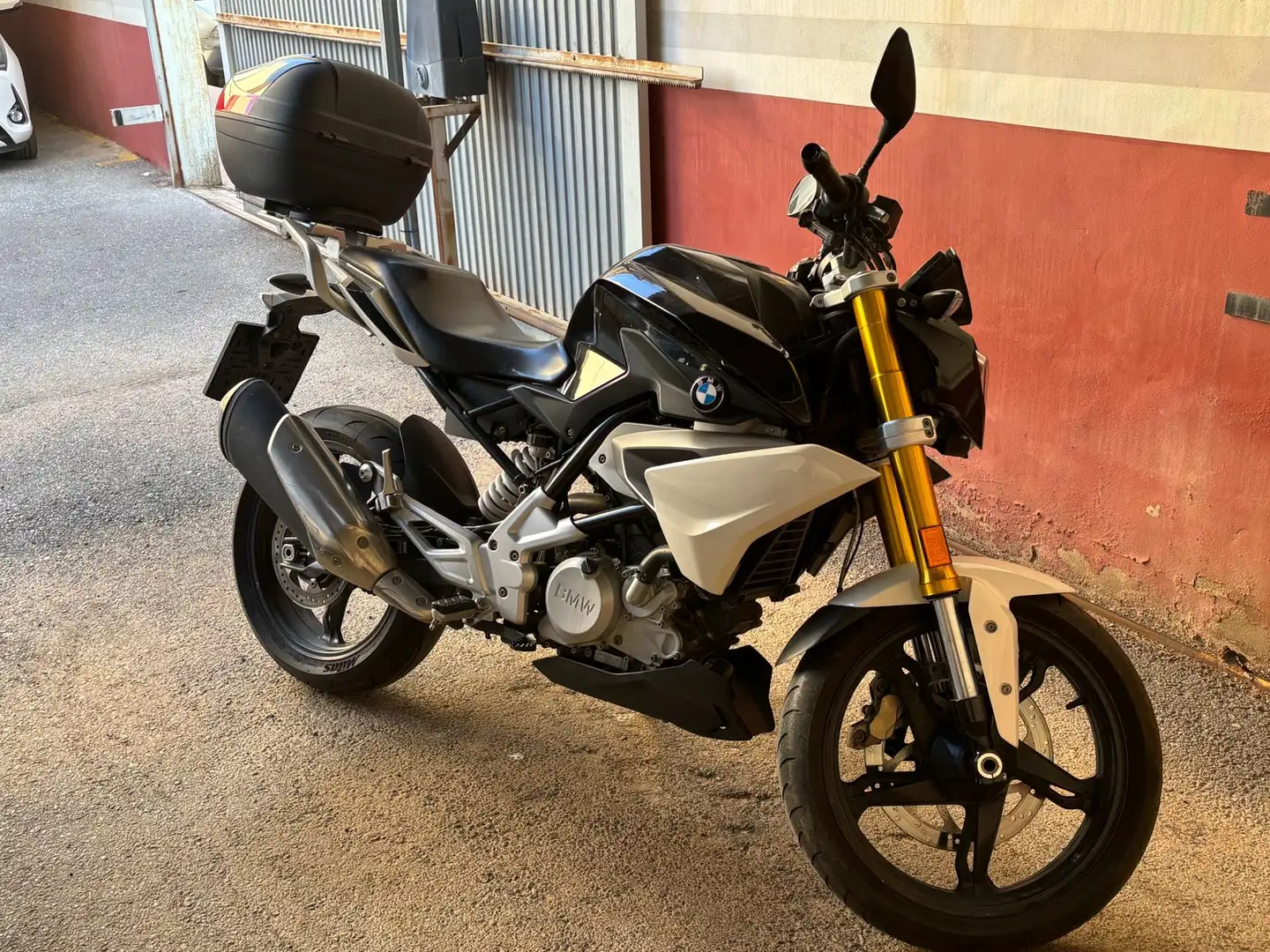 BMW G 310 R Negro - 1