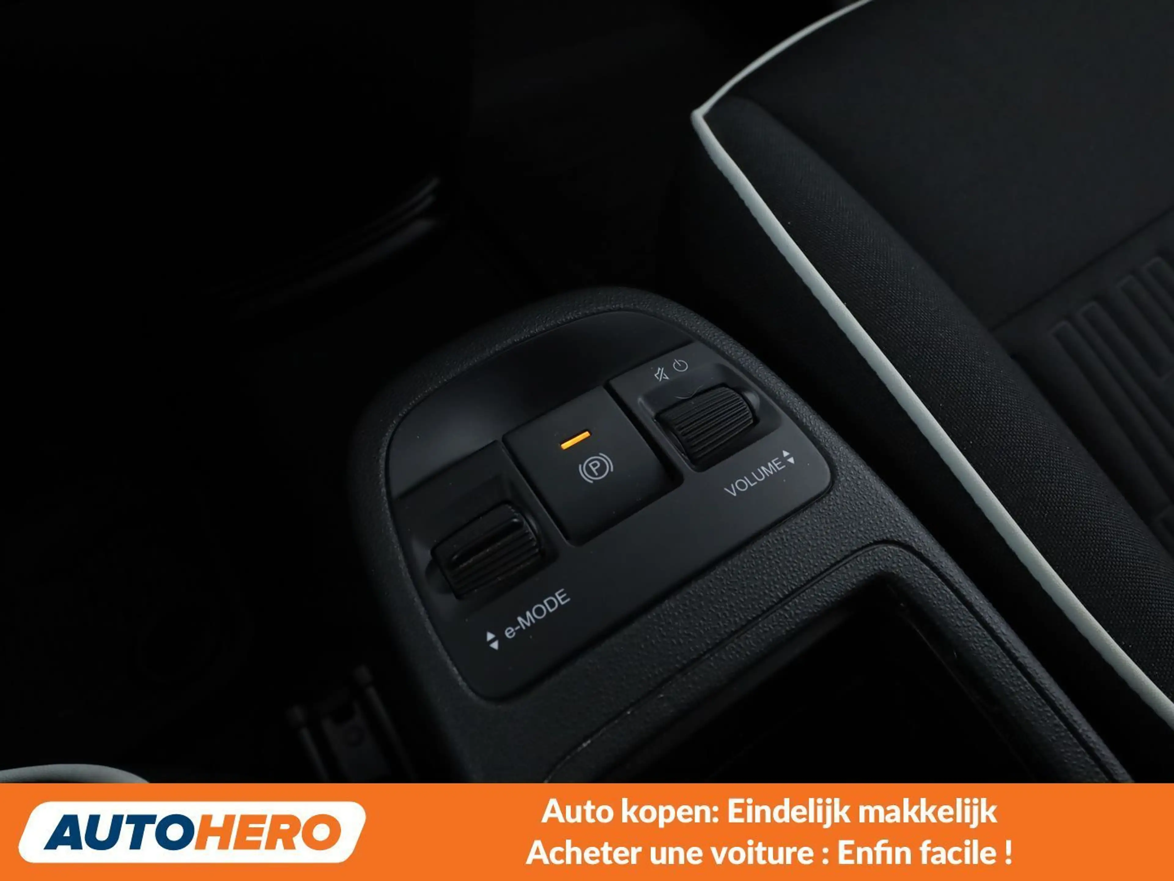 Fiat 500e electric drive 87 kW 3+1 — photo 15