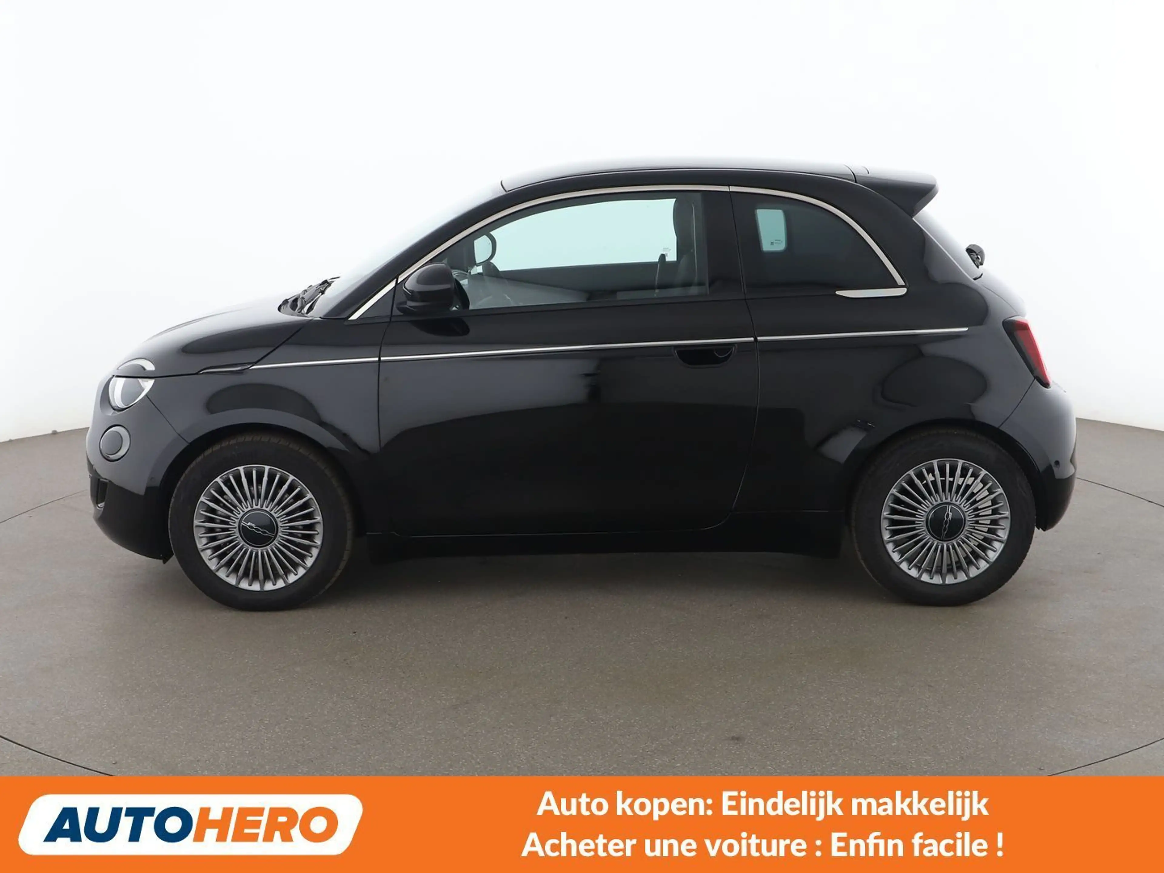 Fiat 500e electric drive 87 kW 3+1 — photo 3