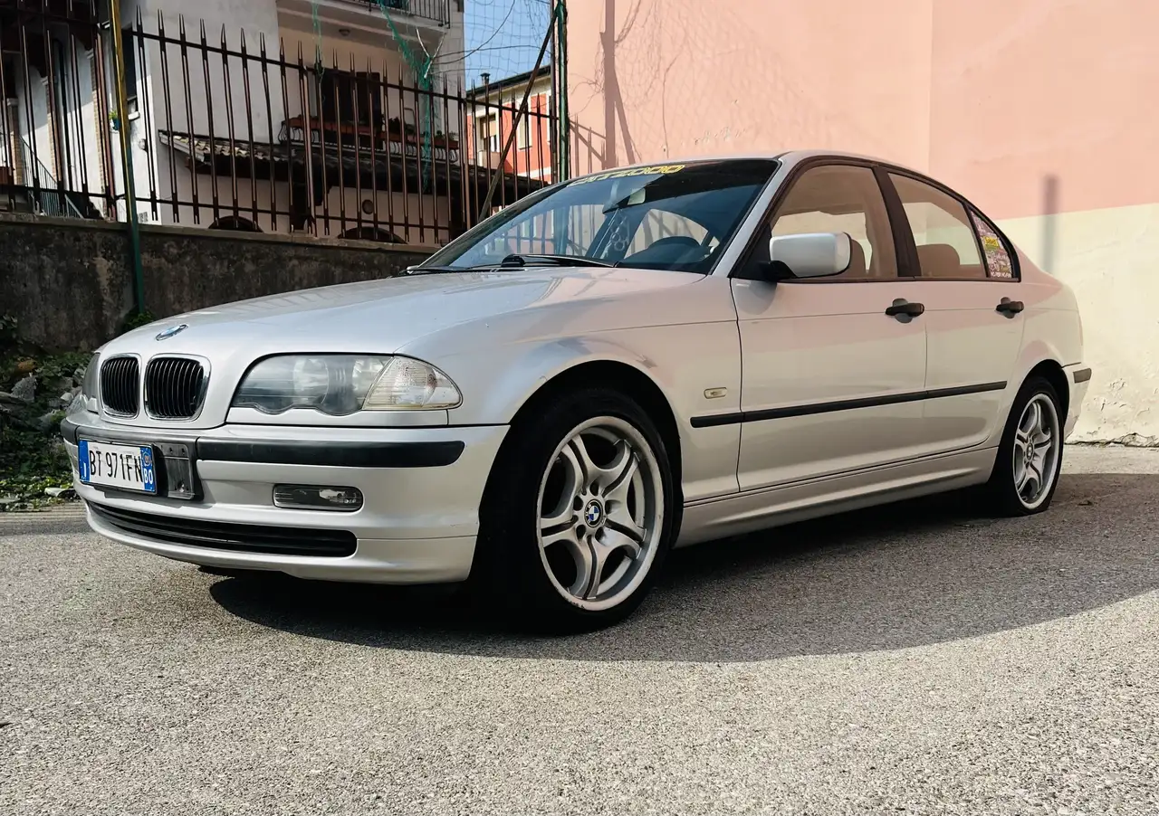BMW 318 Benzina, foto 4