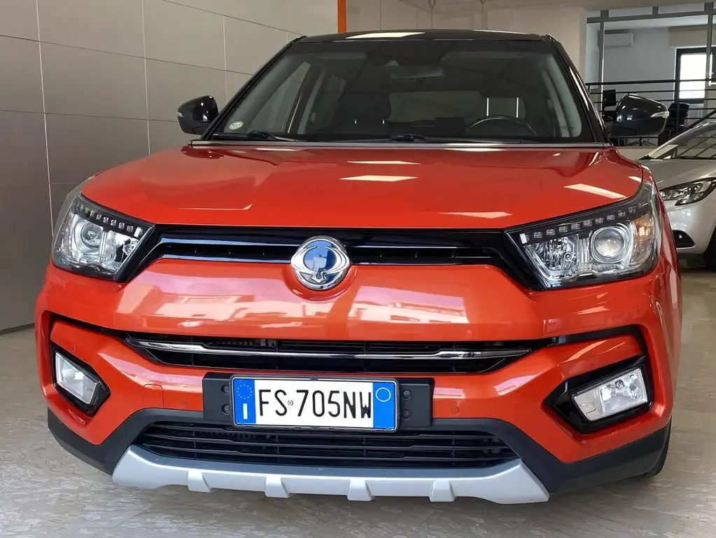 SsangYong Tivoli 2018 из Европы — купить под ключ