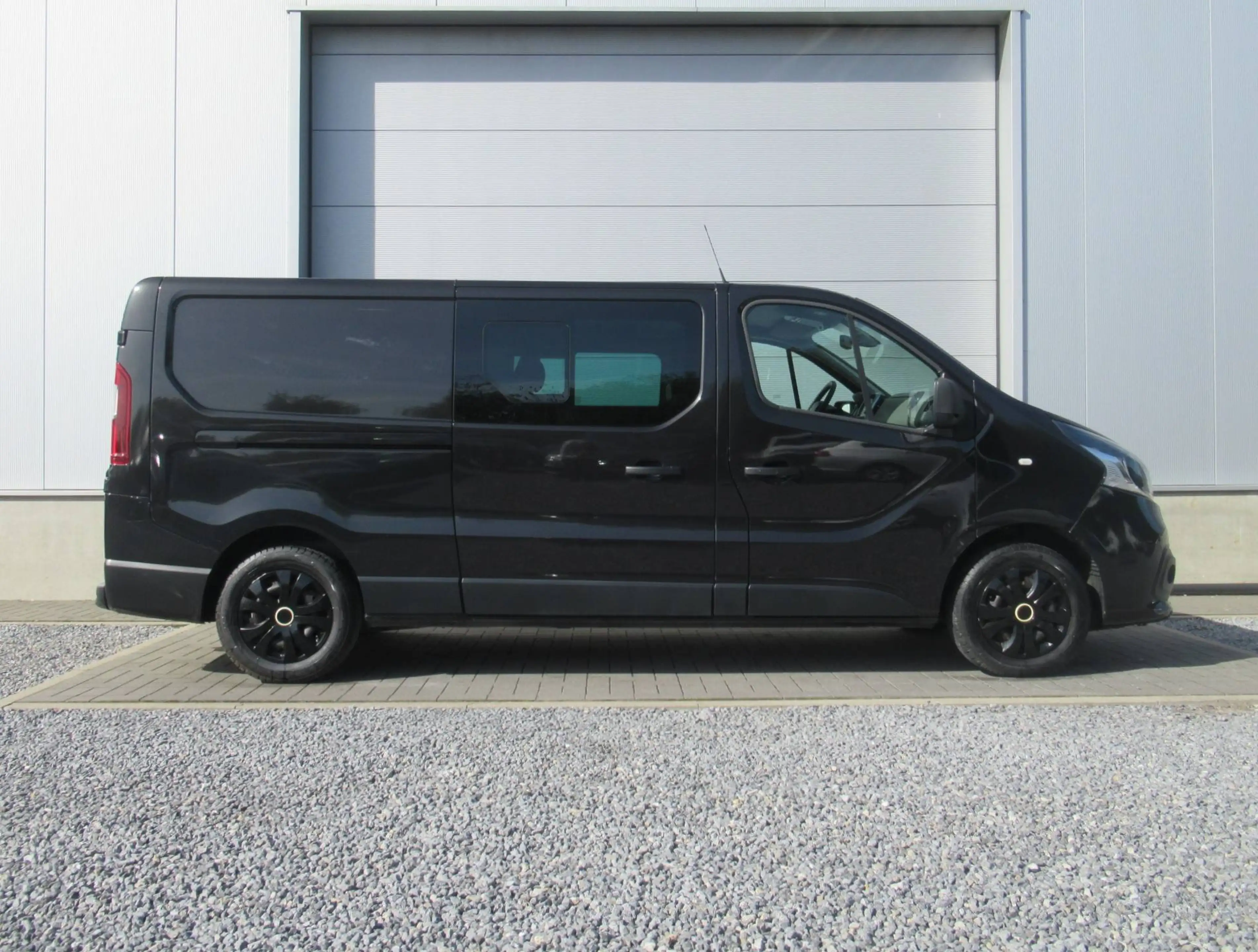 Renault Trafic 1.6 dCi L2 D. Cab / 6pl /€8.999 netto / Navi / Airco / Camera / ... — photo 2