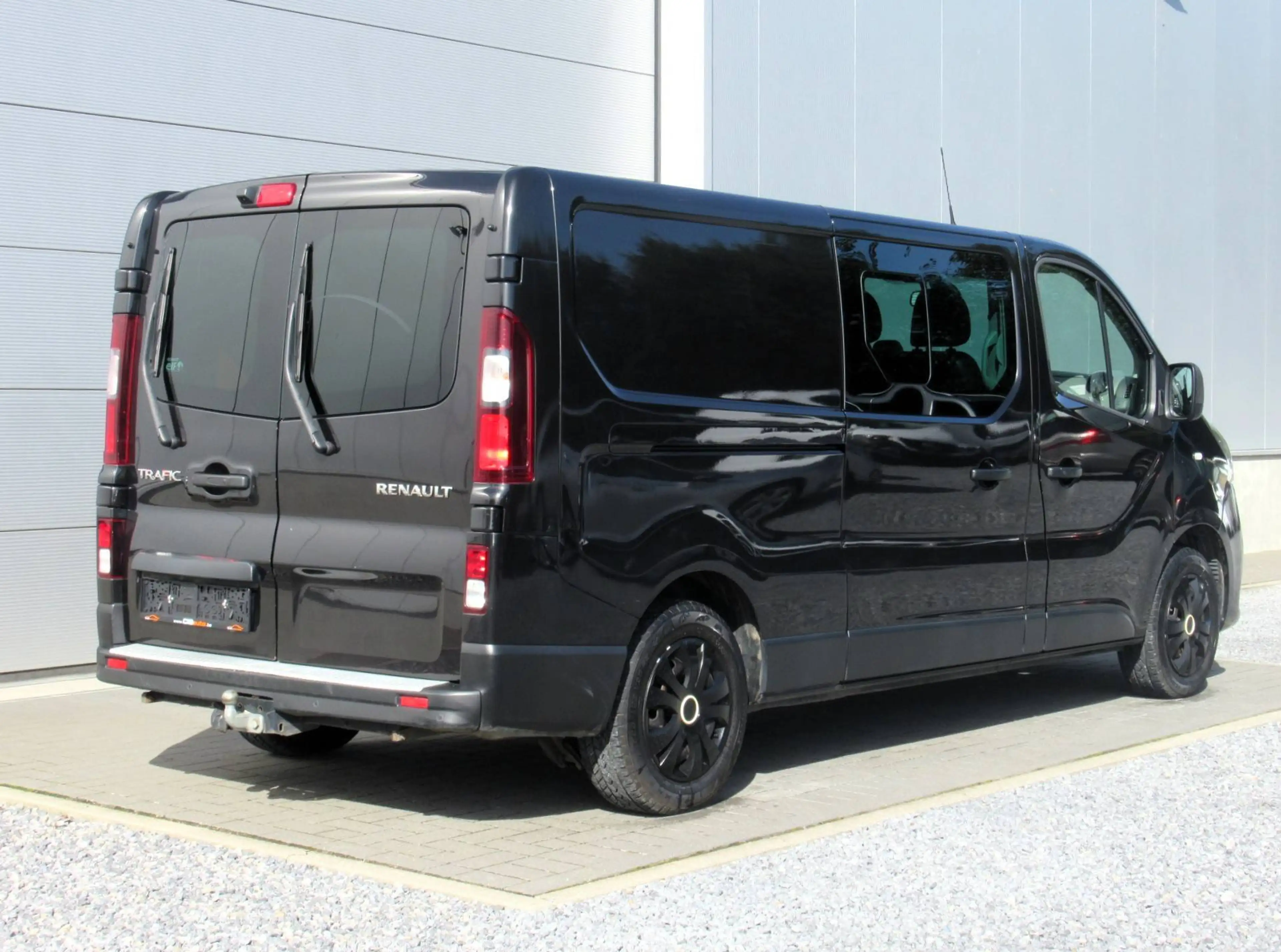 Renault Trafic 1.6 dCi L2 D. Cab / 6pl /€8.999 netto / Navi / Airco / Camera / ... — photo 3