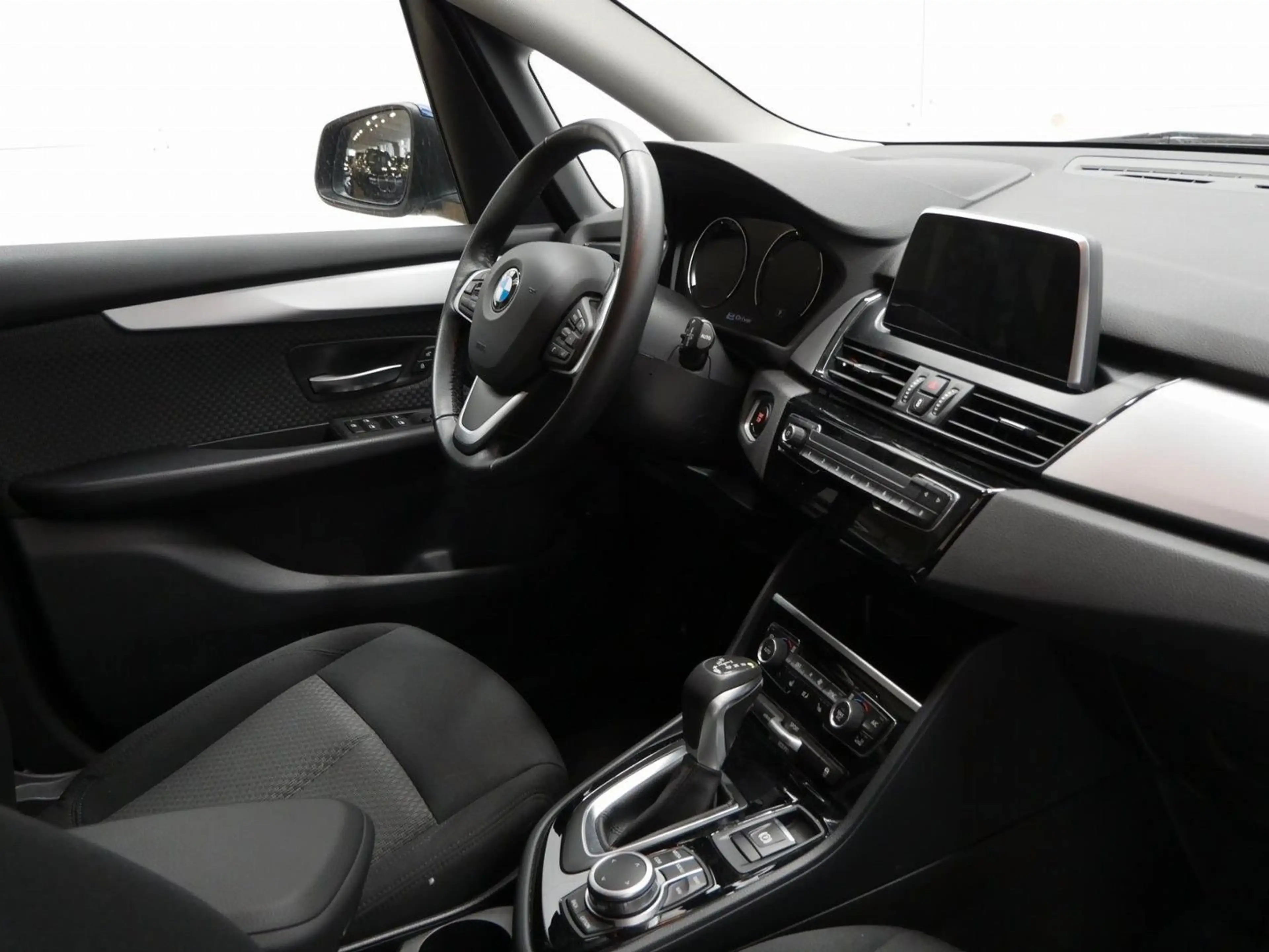 BMW 225 225xe Active Tourer iPerformance Sport-Line — photo 6