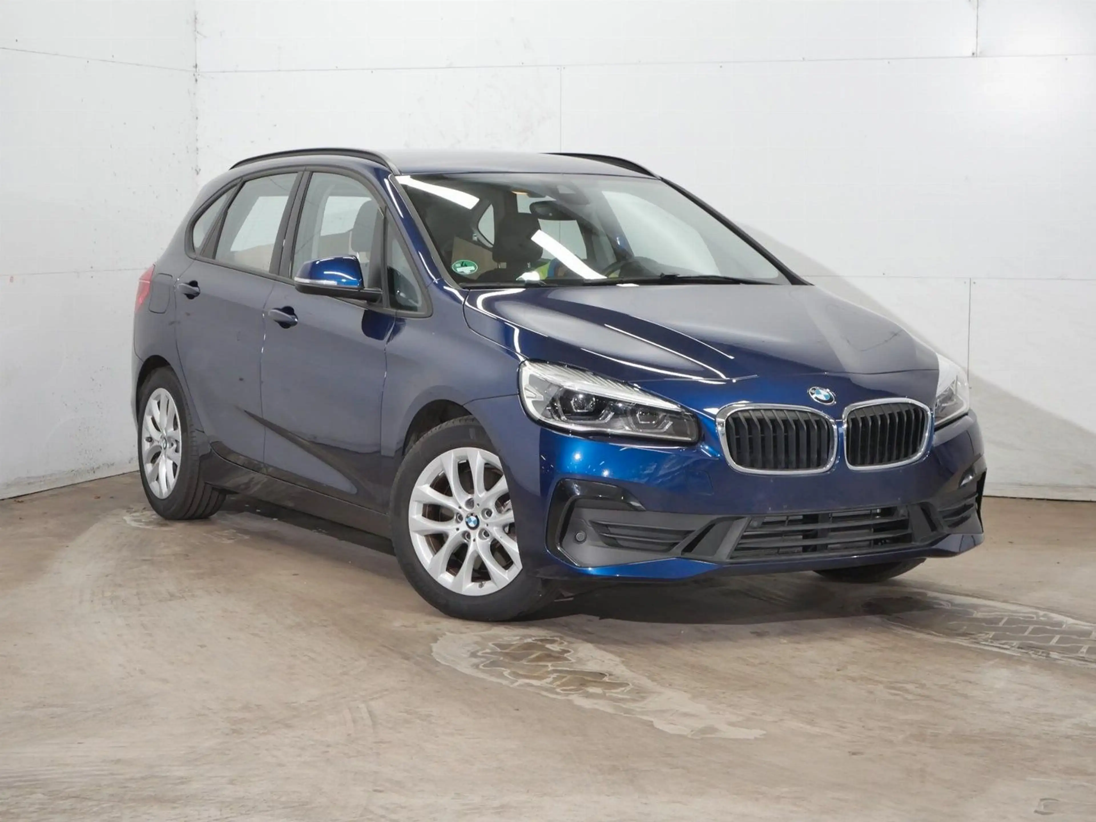 BMW 225 225xe Active Tourer iPerformance Sport-Line — photo 2