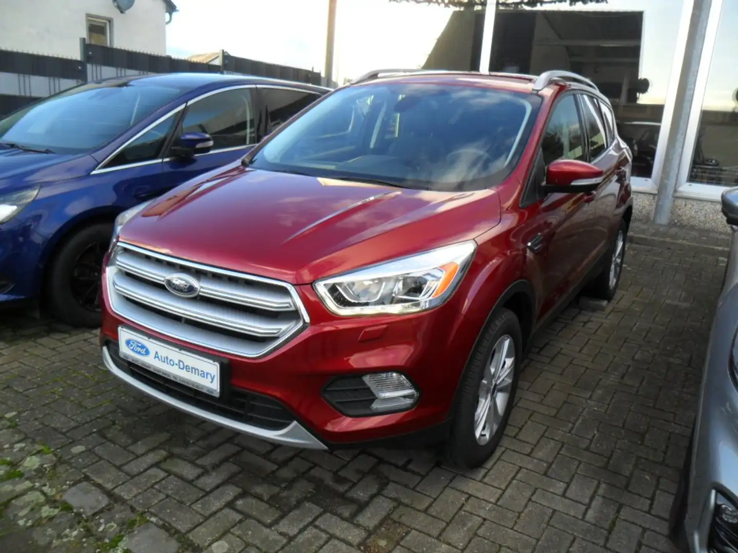 Ford Kuga Titanium Rojo - 1