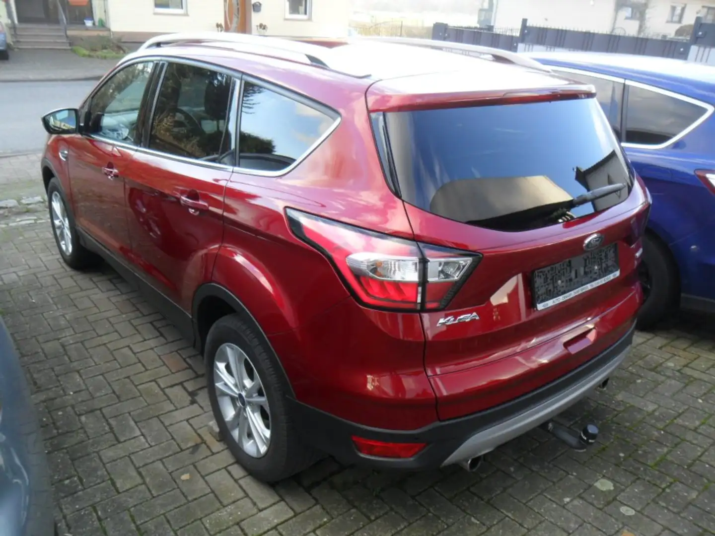 Ford Kuga Titanium Rojo - 2