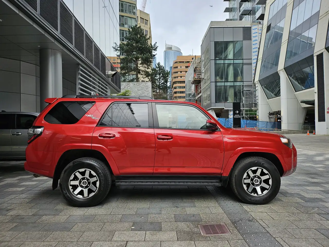 Toyota 4-Runner снимка Toyota 4-Runner