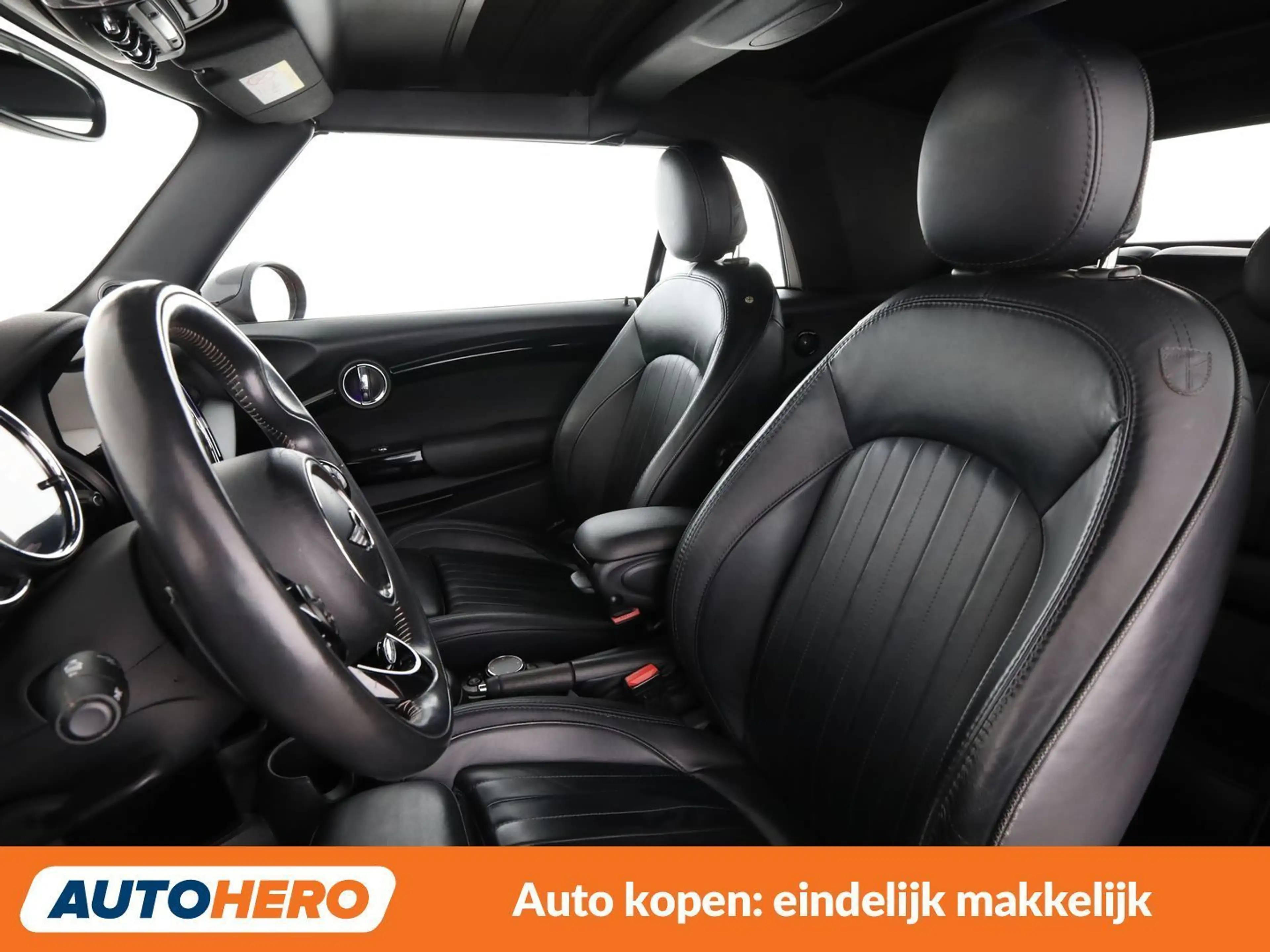 MINI John Cooper Works Cabrio John Cooper Works — photo 10