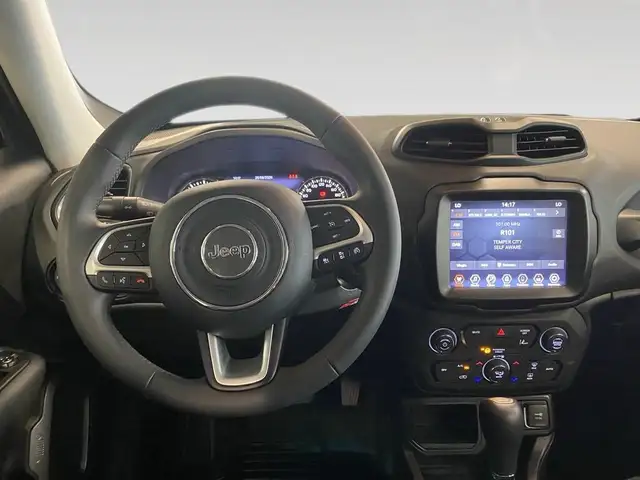 Jeep Renegade view 18