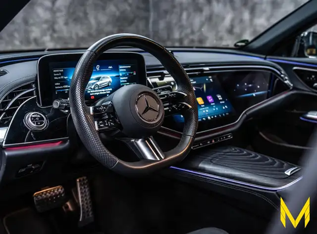 Mercedes-Benz E-Class view 11