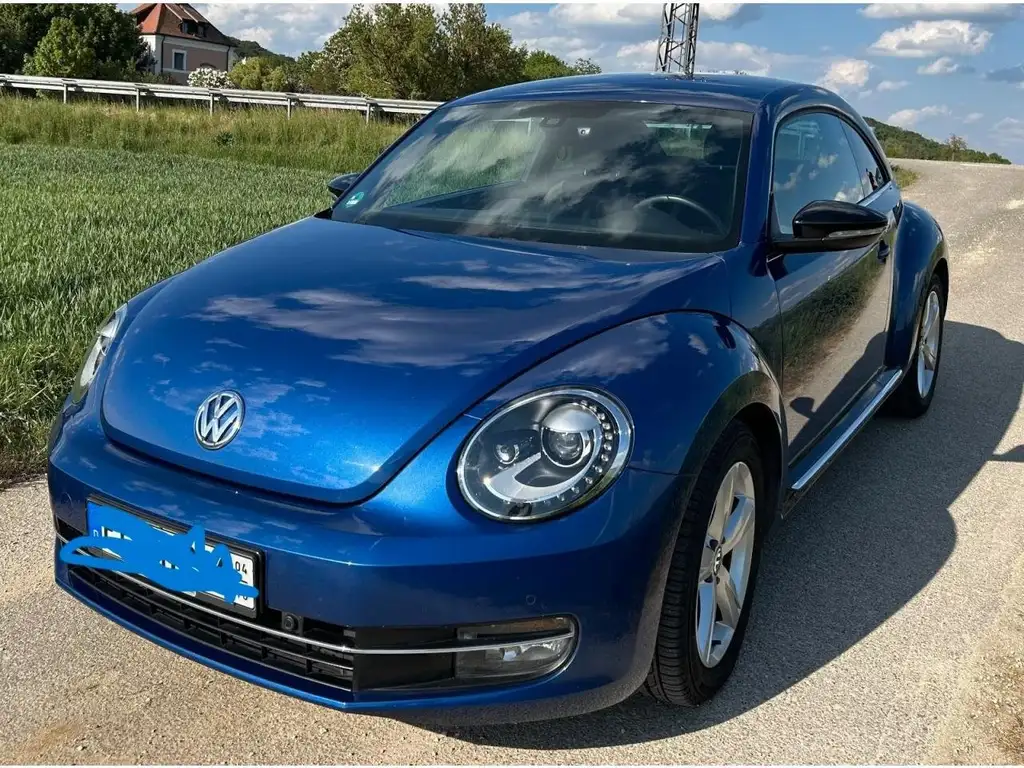 Volkswagen Coccinelle 2013 из Европы — купить под ключ