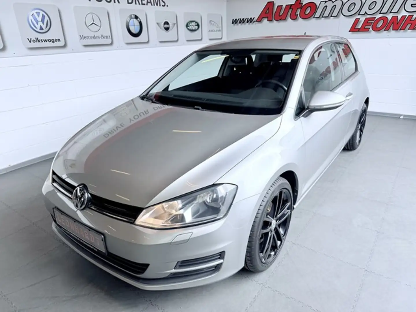 Volkswagen Golf VII Limousine Trendline *1.Hd*Klima*18 Zoll Argent - 1