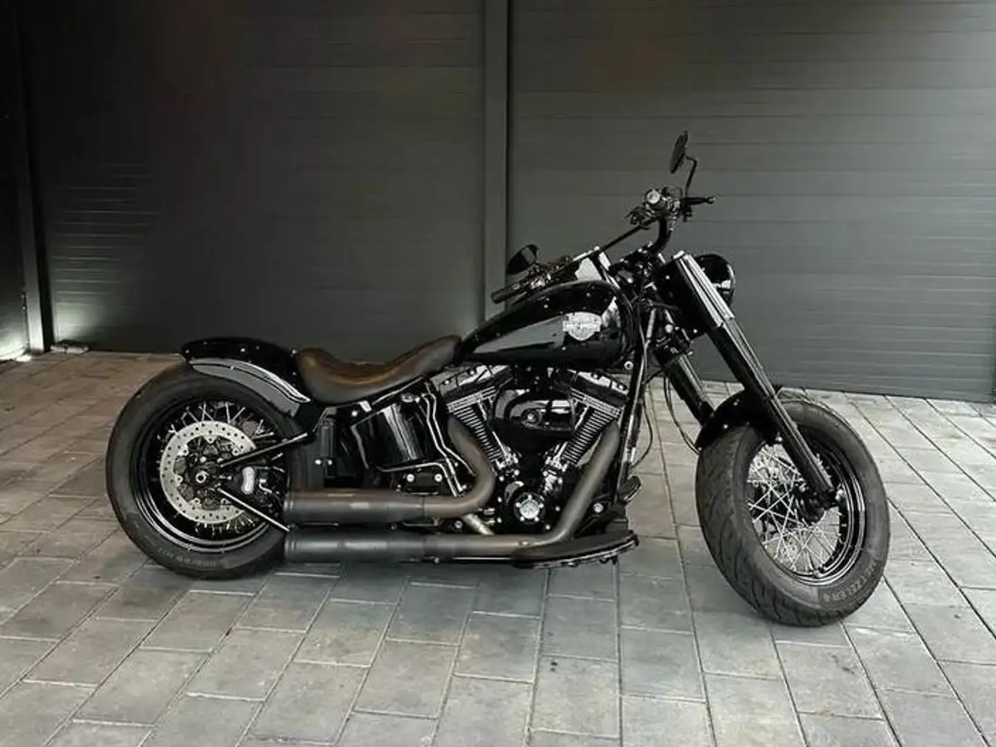 Harley-Davidson Softail Slim S Czarny - 1