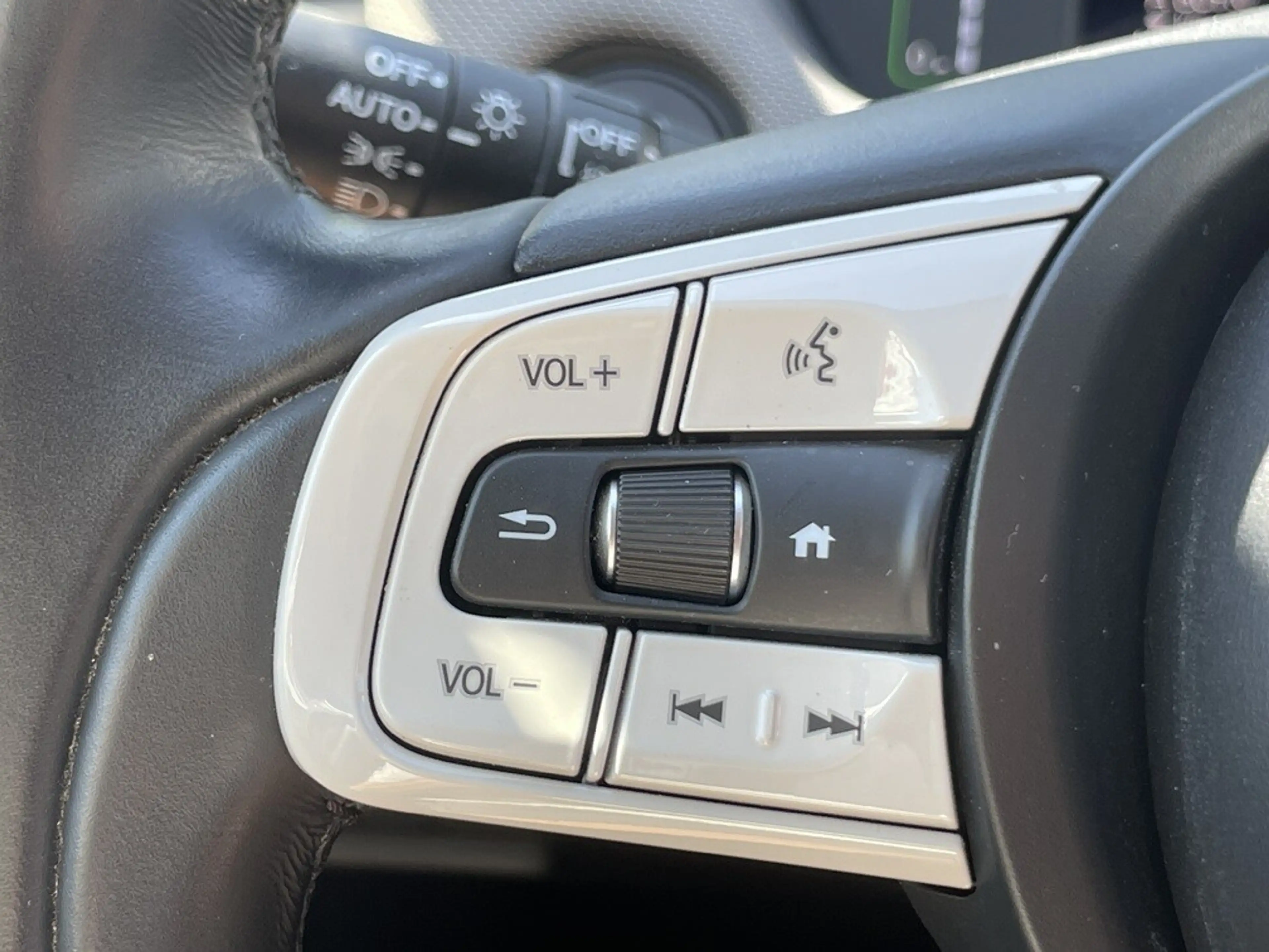 Honda Jazz 1,5 i-MMD Hybrid Crosstar Executive Aut. — photo 12