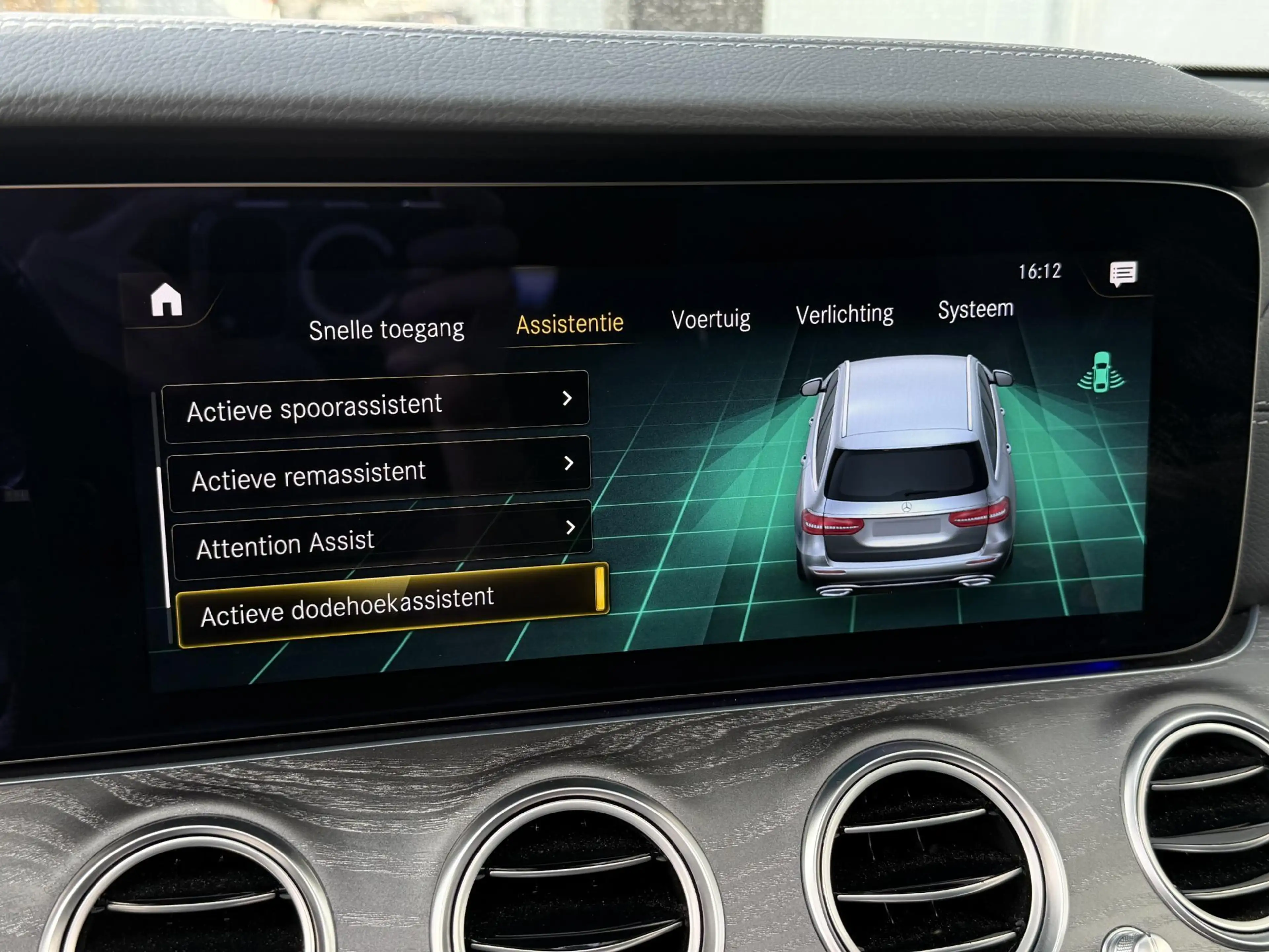 Mercedes-Benz E 300 Estate e AMG Line 18"/SOH 93%/Panoramadak/Burmeste — photo 30