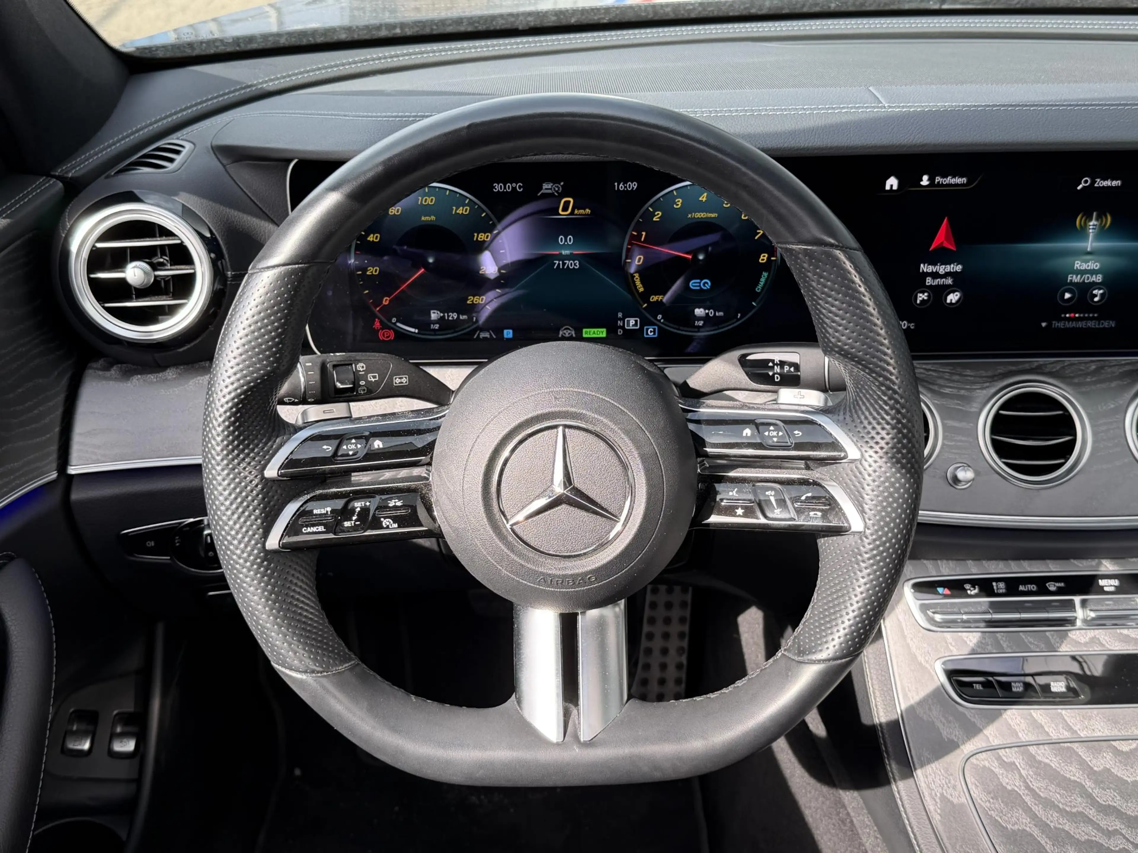 Mercedes-Benz E 300 Estate e AMG Line 18"/SOH 93%/Panoramadak/Burmeste — photo 6