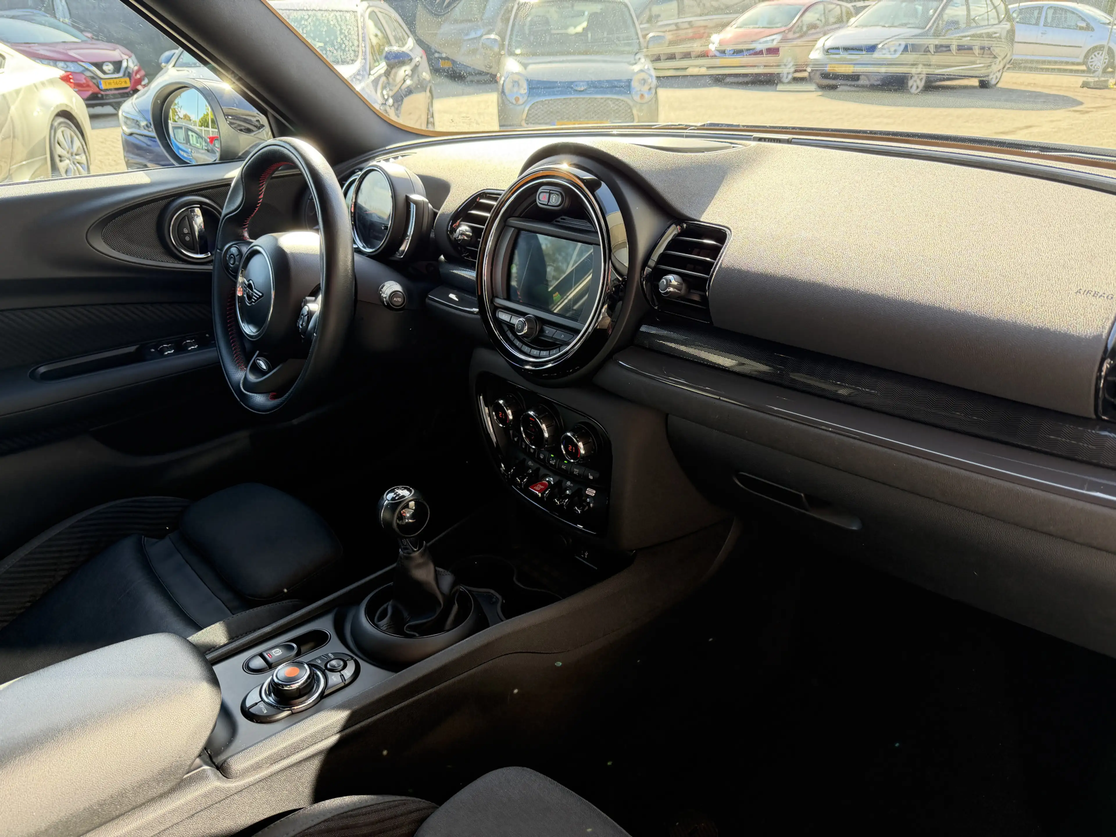 MINI Cooper Clubman 1.5 Chili JCW interieur Navi Cruisecontrol — photo 9