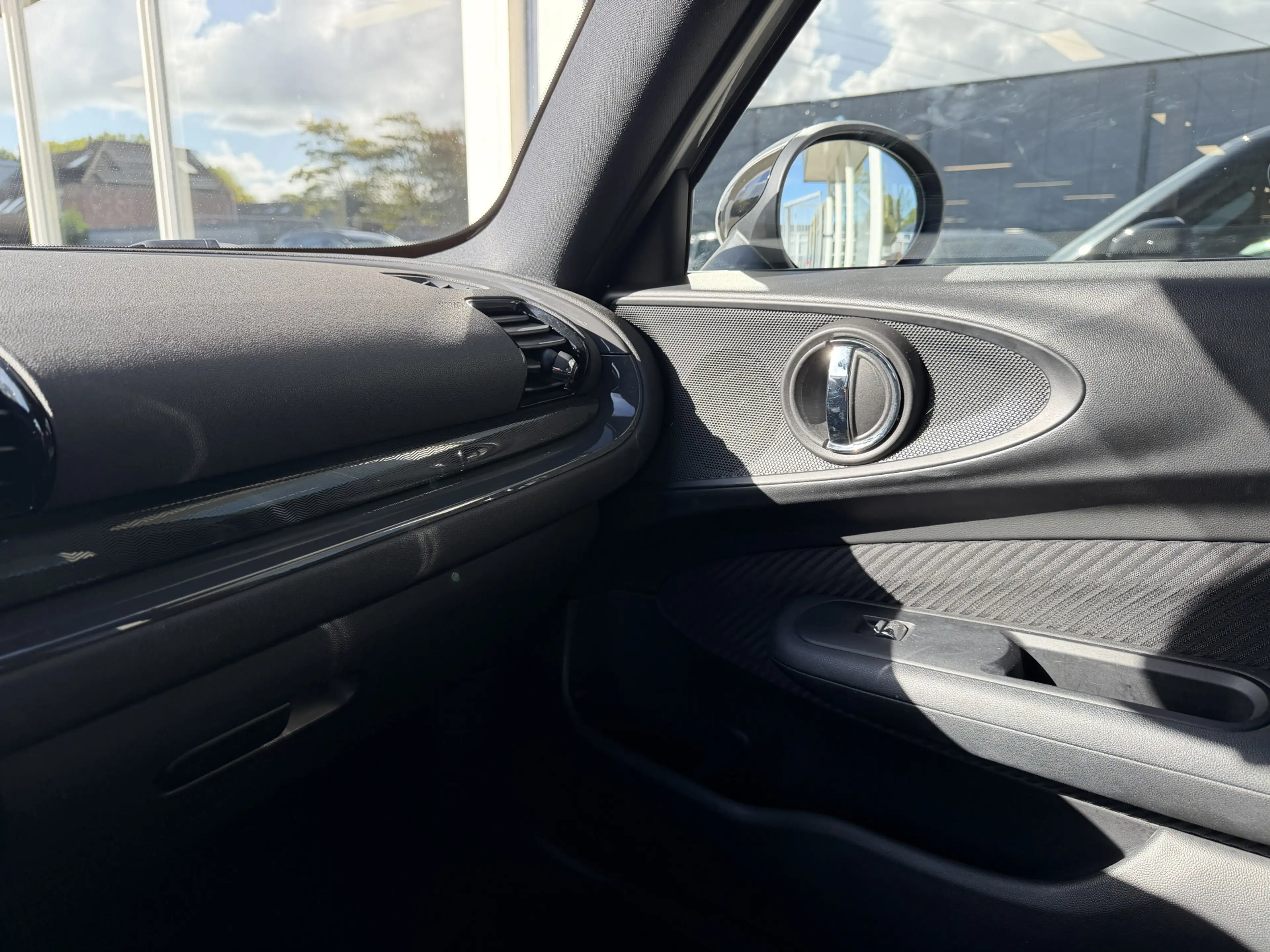 MINI Cooper Clubman 1.5 Chili JCW interieur Navi Cruisecontrol — photo 12