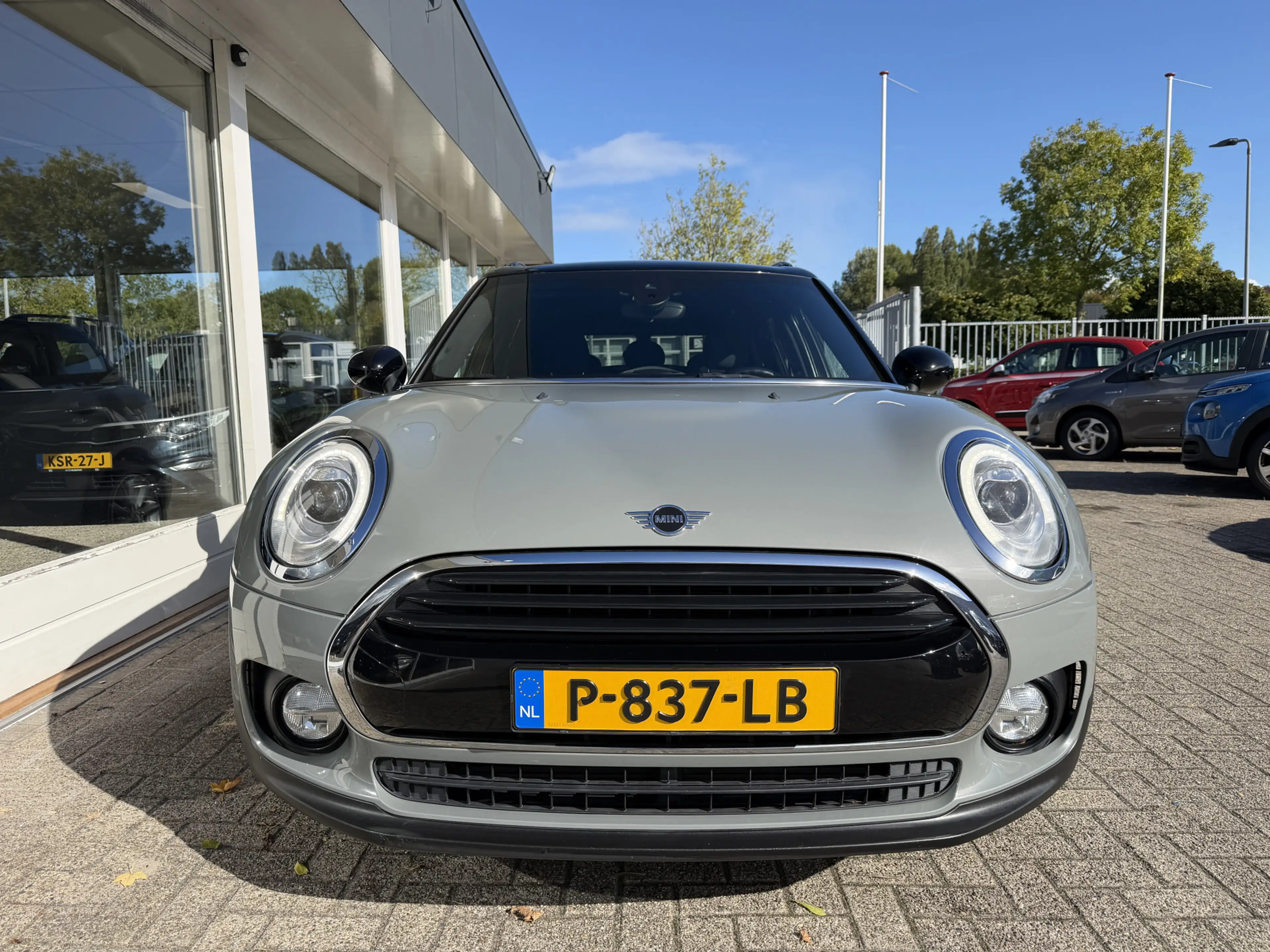 MINI Cooper Clubman 1.5 Chili JCW interieur Navi Cruisecontrol — photo 2