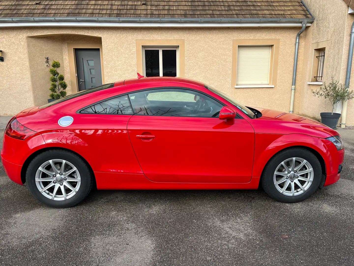 Audi TT TT Coupé 2.0 TFSI 200 S-Tronic A Rouge - 2