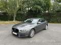 Jaguar XE 20d Pure - thumbnail 1