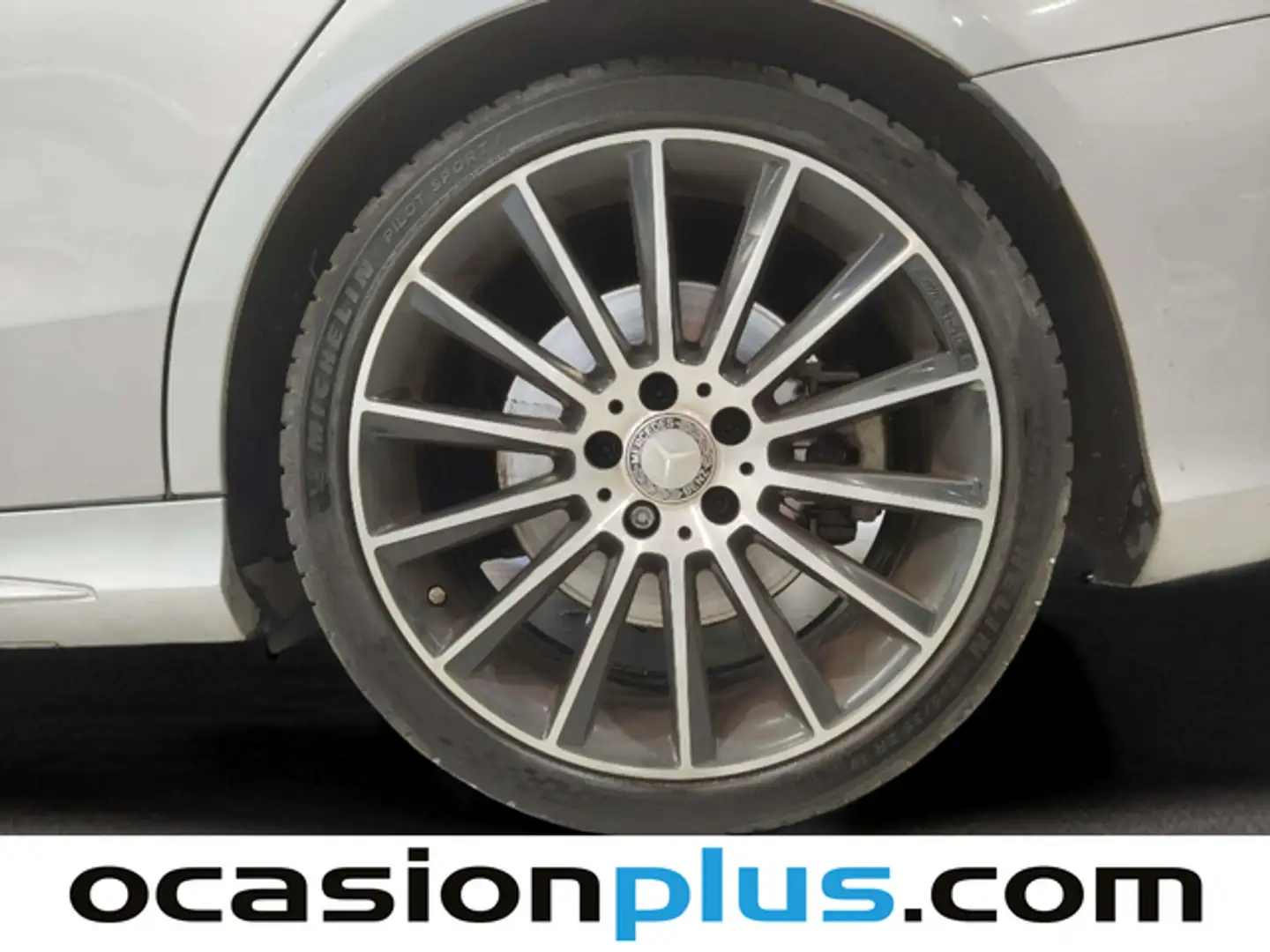 Mercedes-Benz C 450 Estate AMG 4Matic 7G Plus Plateado - 2