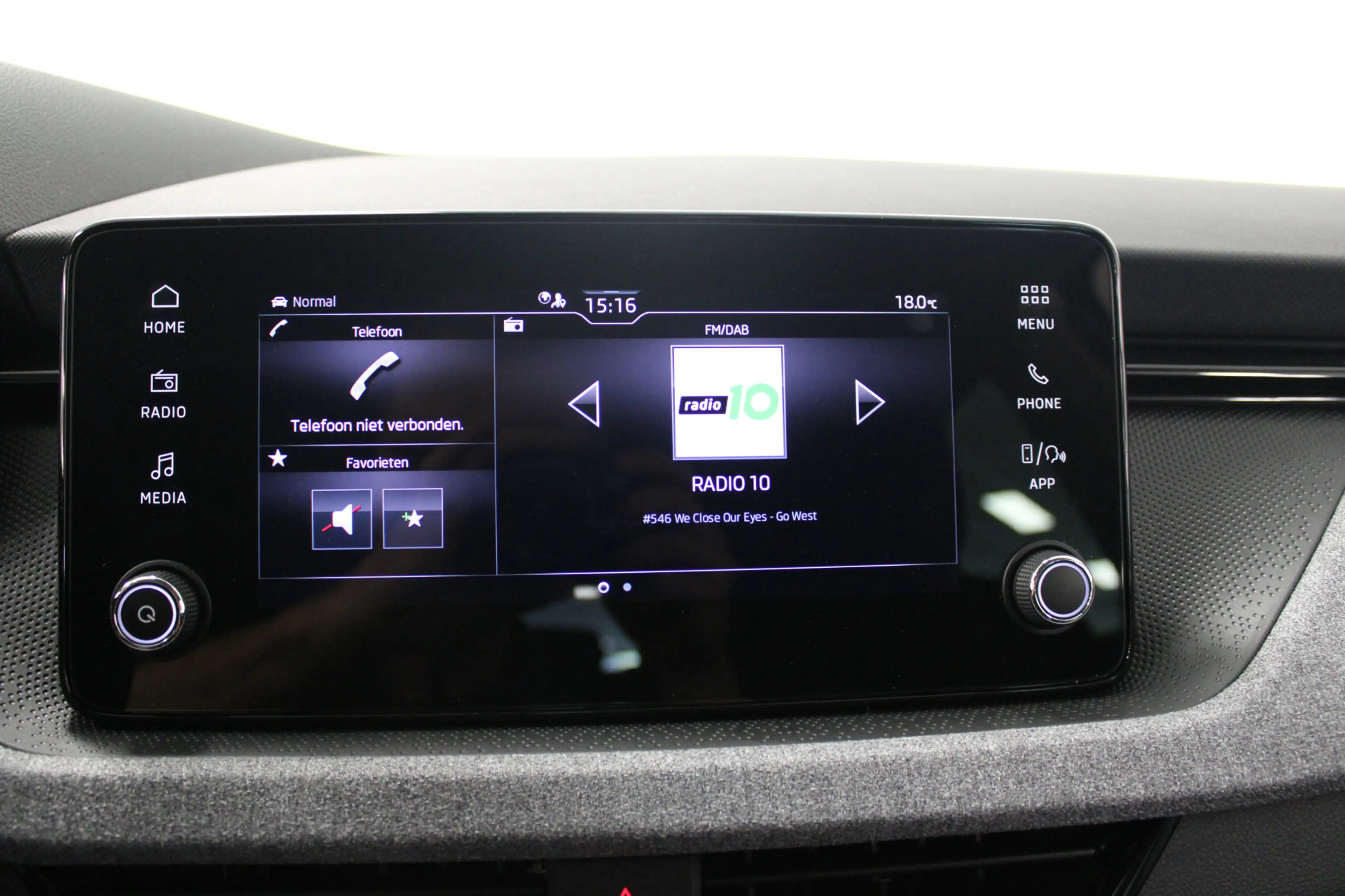 Skoda Kamiq 1.0 TSI Selection — photo 16
