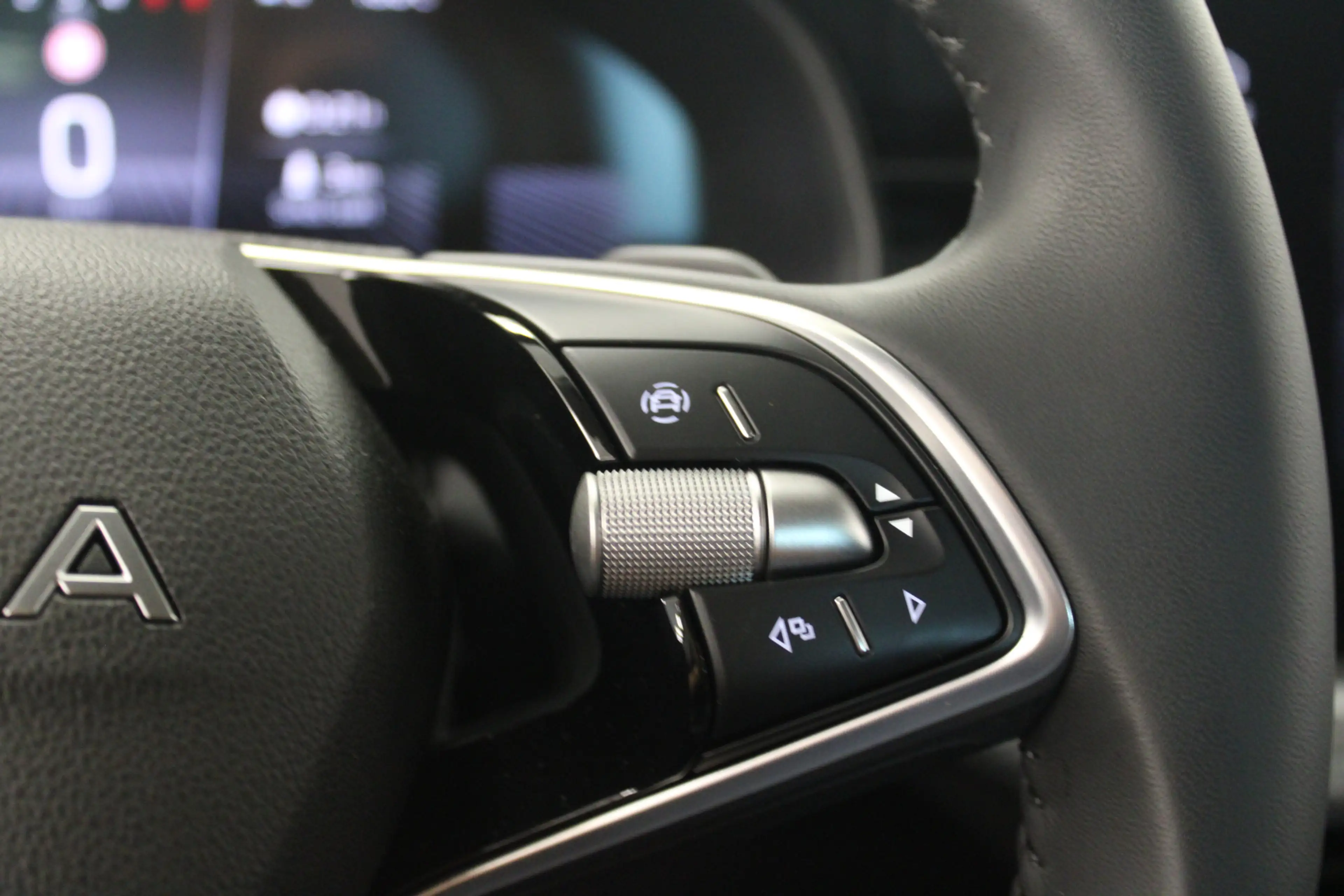 Skoda Kamiq 1.0 TSI Selection — photo 14