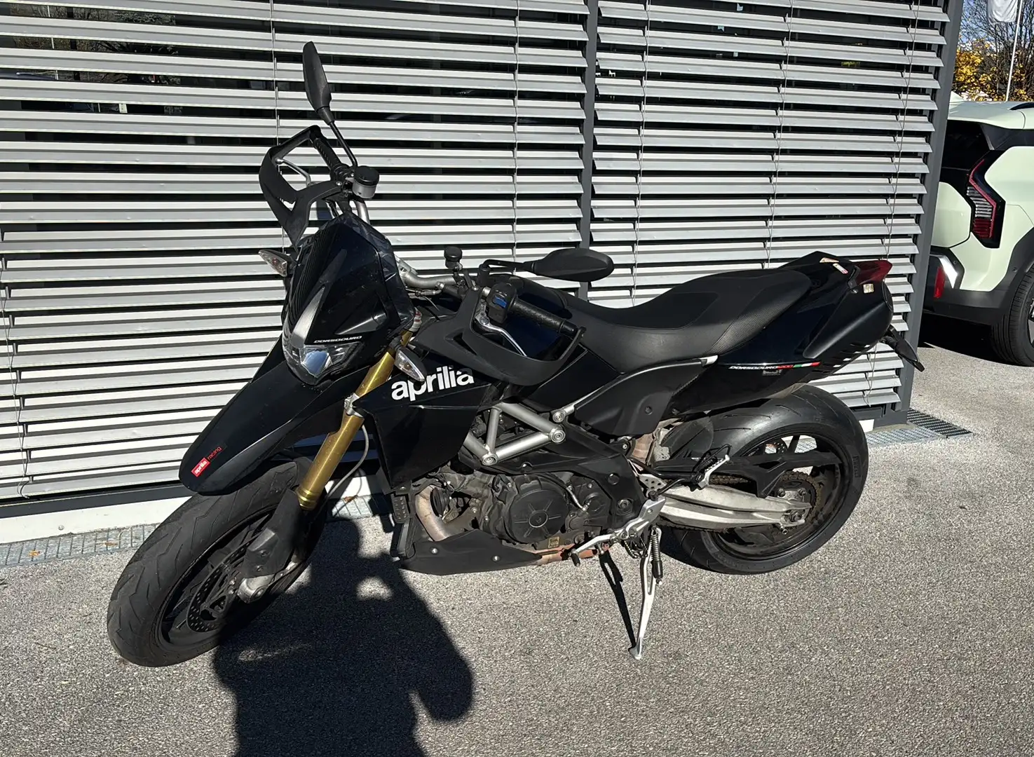 Aprilia Dorsoduro 1200 abs Czarny - 1