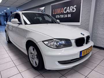 1-serie 116i Business Line Sport | Carplay | Stoel