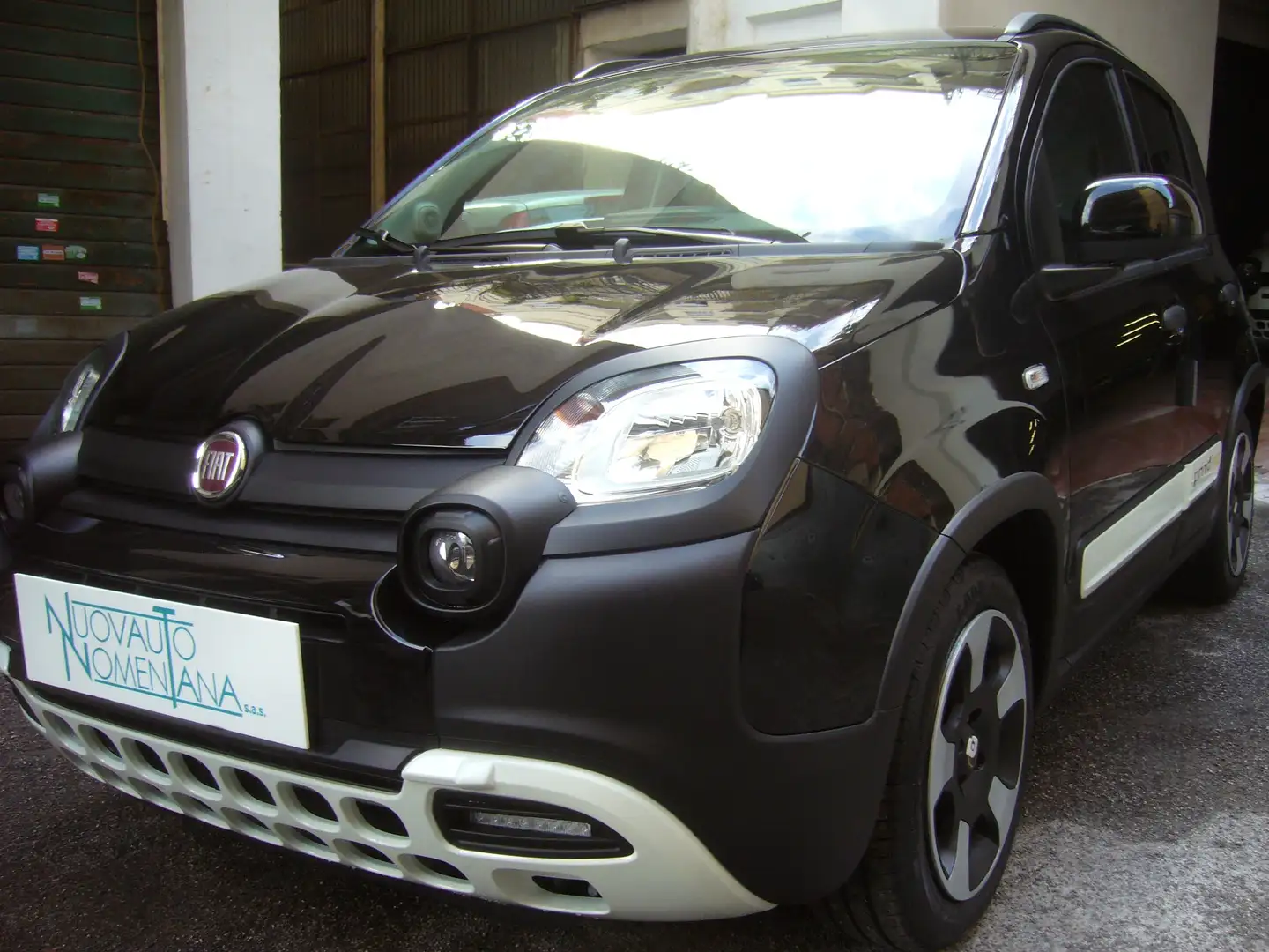 Fiat Panda Cross Pandina 1.0 FireFly Hybrid 5Posto Nuovo Mo Nero - 2
