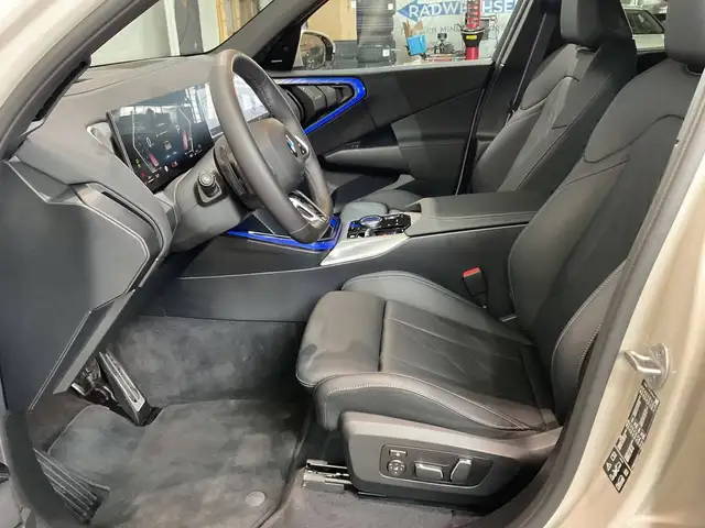 BMW X3 view 7