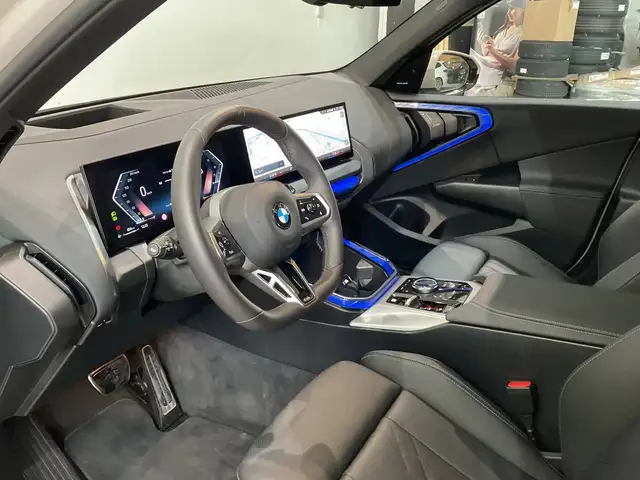 BMW X3 view 6