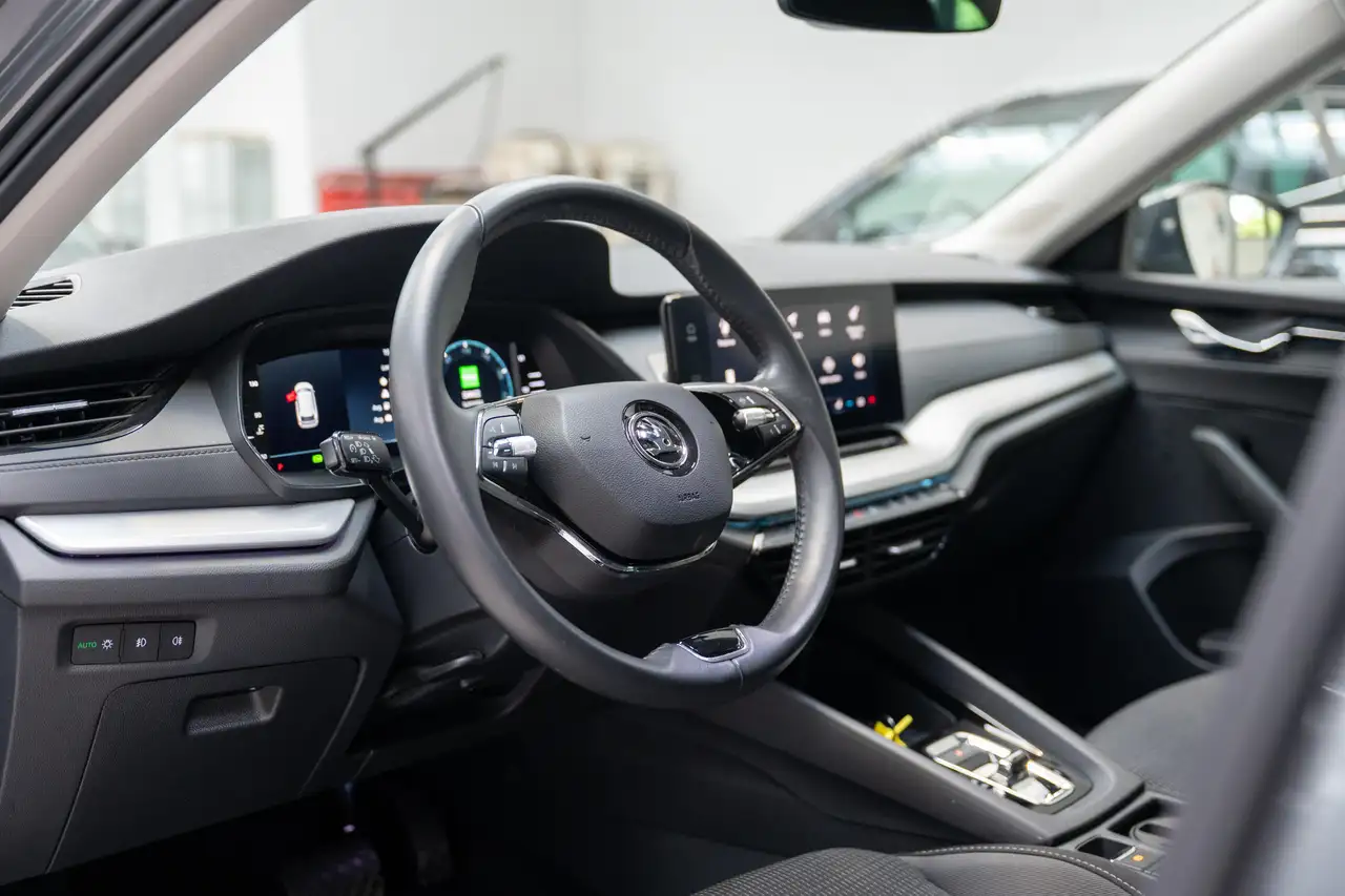 Skoda Octavia 1.5 TSI 150 eTec MHEV Family DSG Garantie 12 mois, миниатюра 8