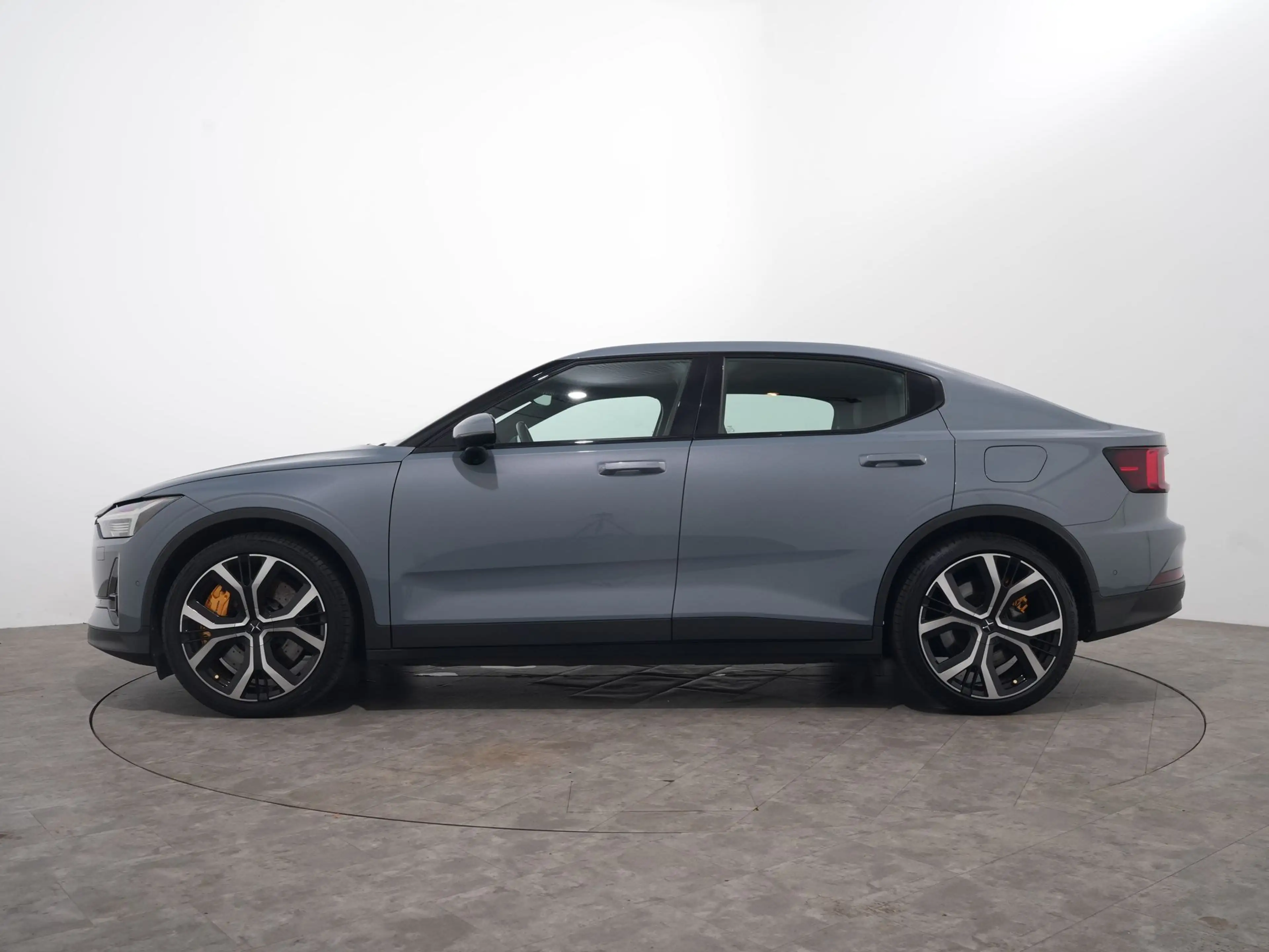 Polestar 2 LONG RANGE DM PERFORMANCE PILOT PLUS | SOH 93,4 % — photo 6