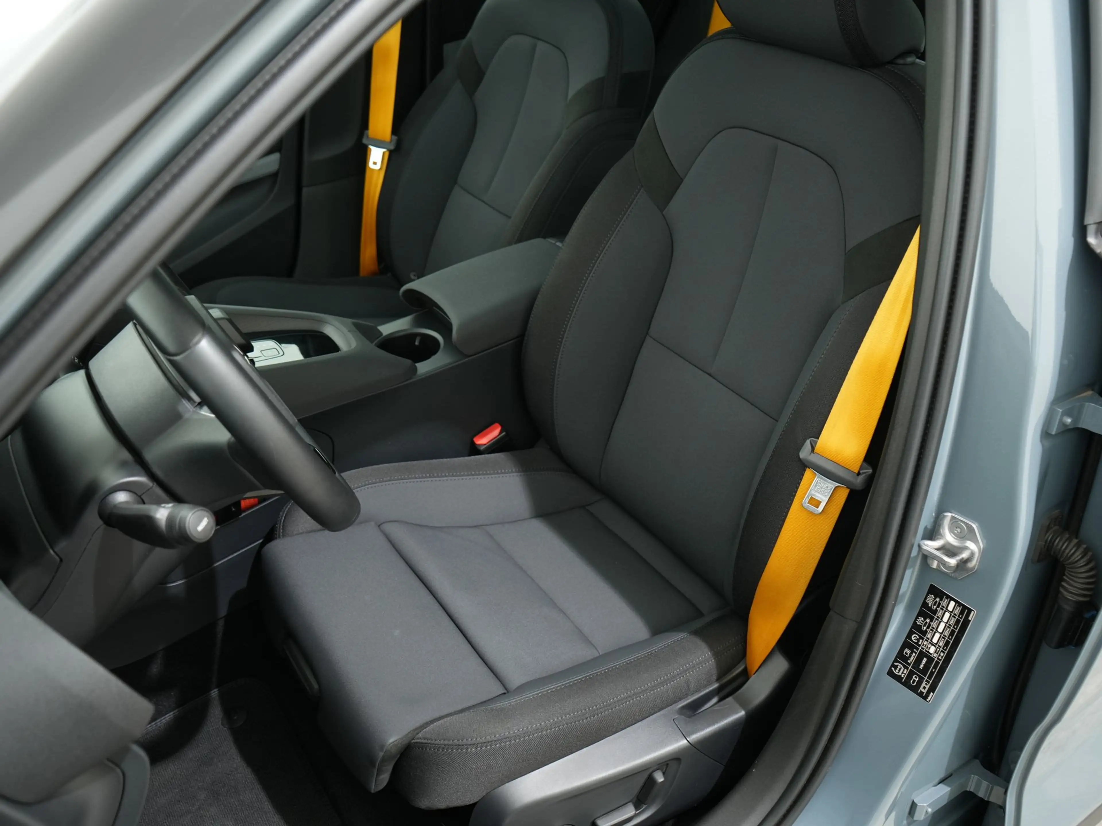 Polestar 2 LONG RANGE DM PERFORMANCE PILOT PLUS | SOH 93,4 % — photo 4