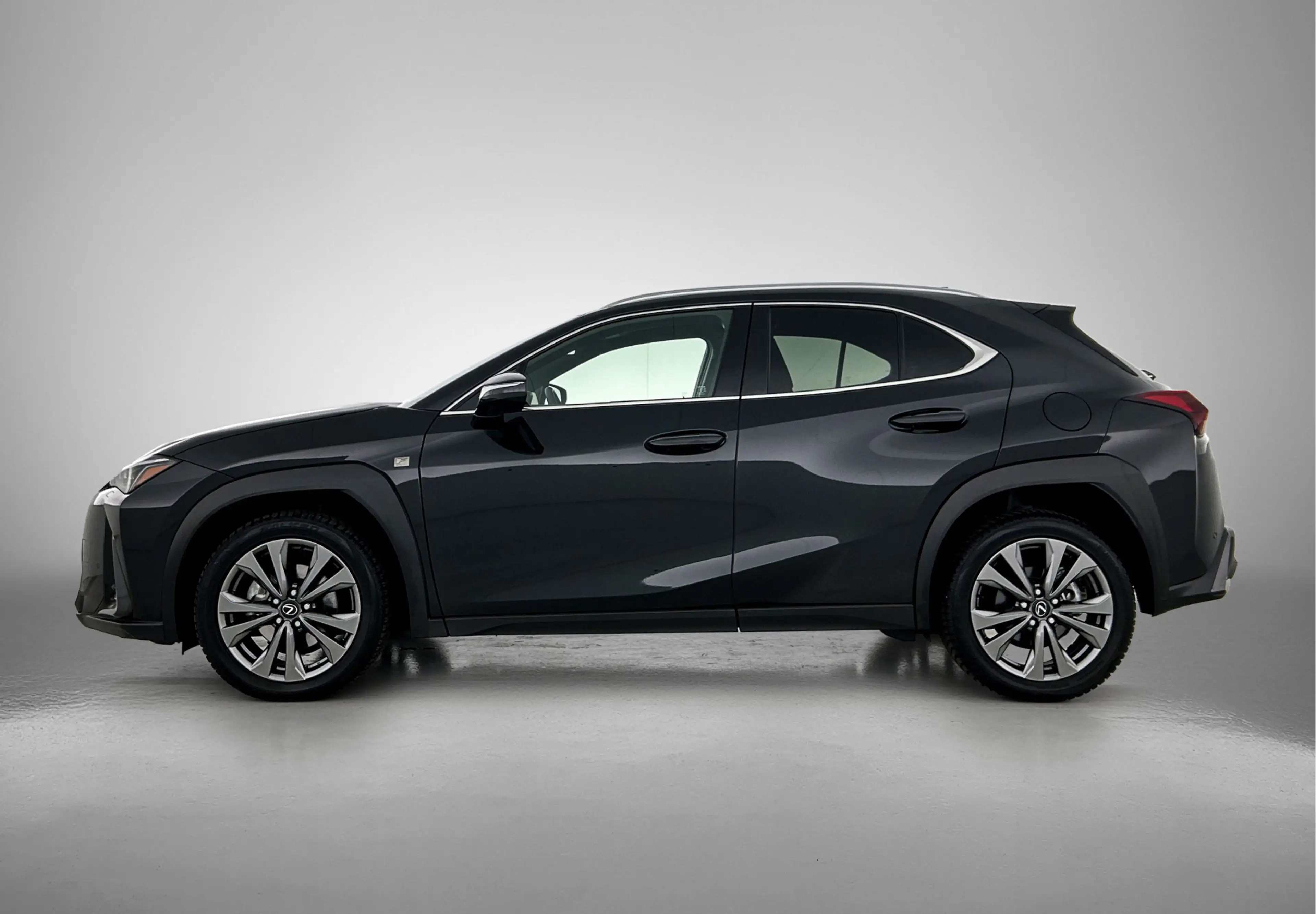 Lexus UX 300h F SPORT Design | BTW Voertuig | Stoel+stuurverwarm — photo 3